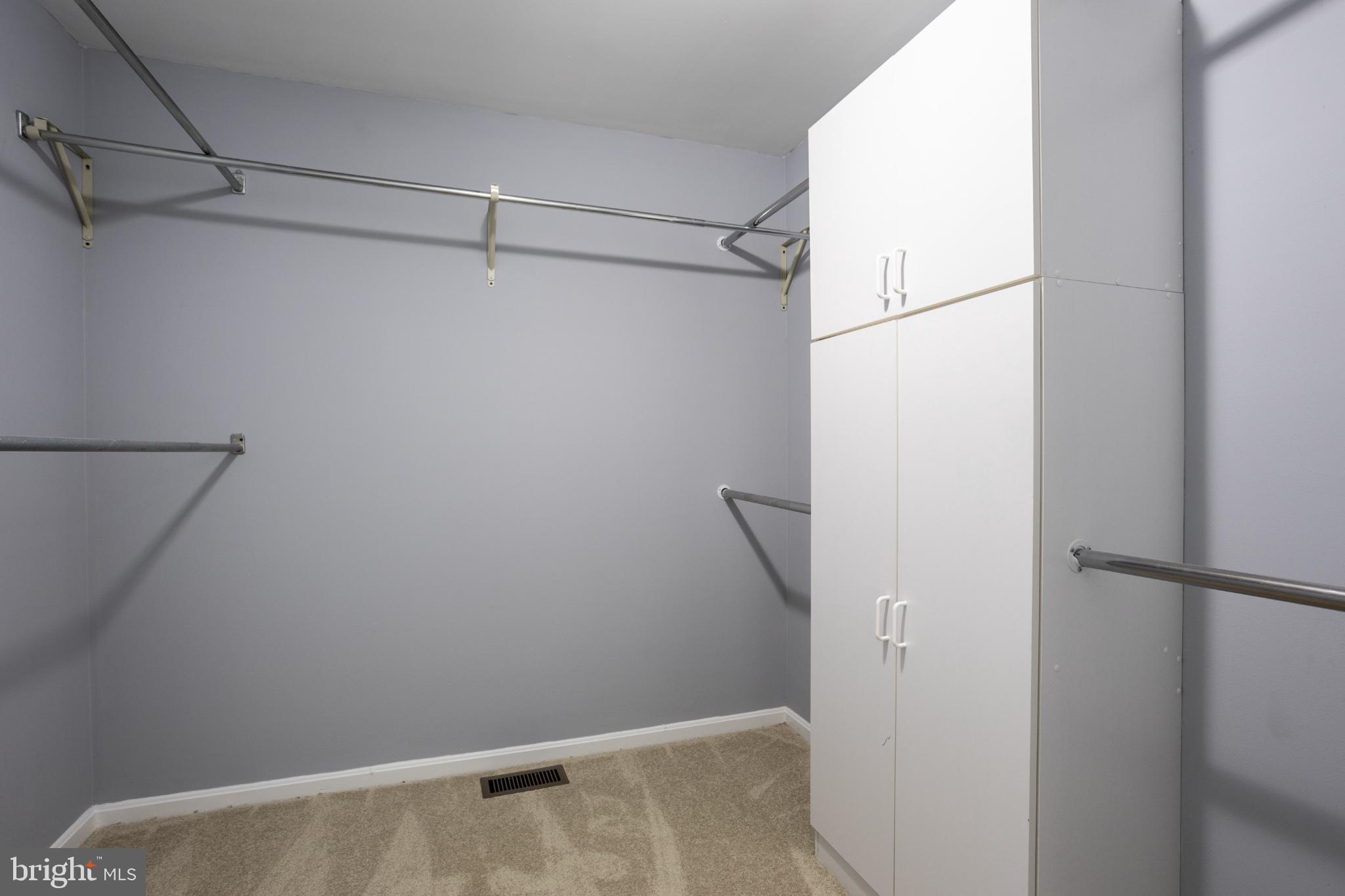 GREENFIELDS - Residential