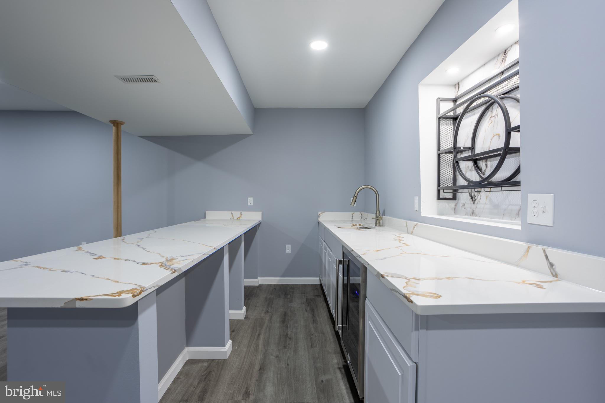 GREENFIELDS - Residential