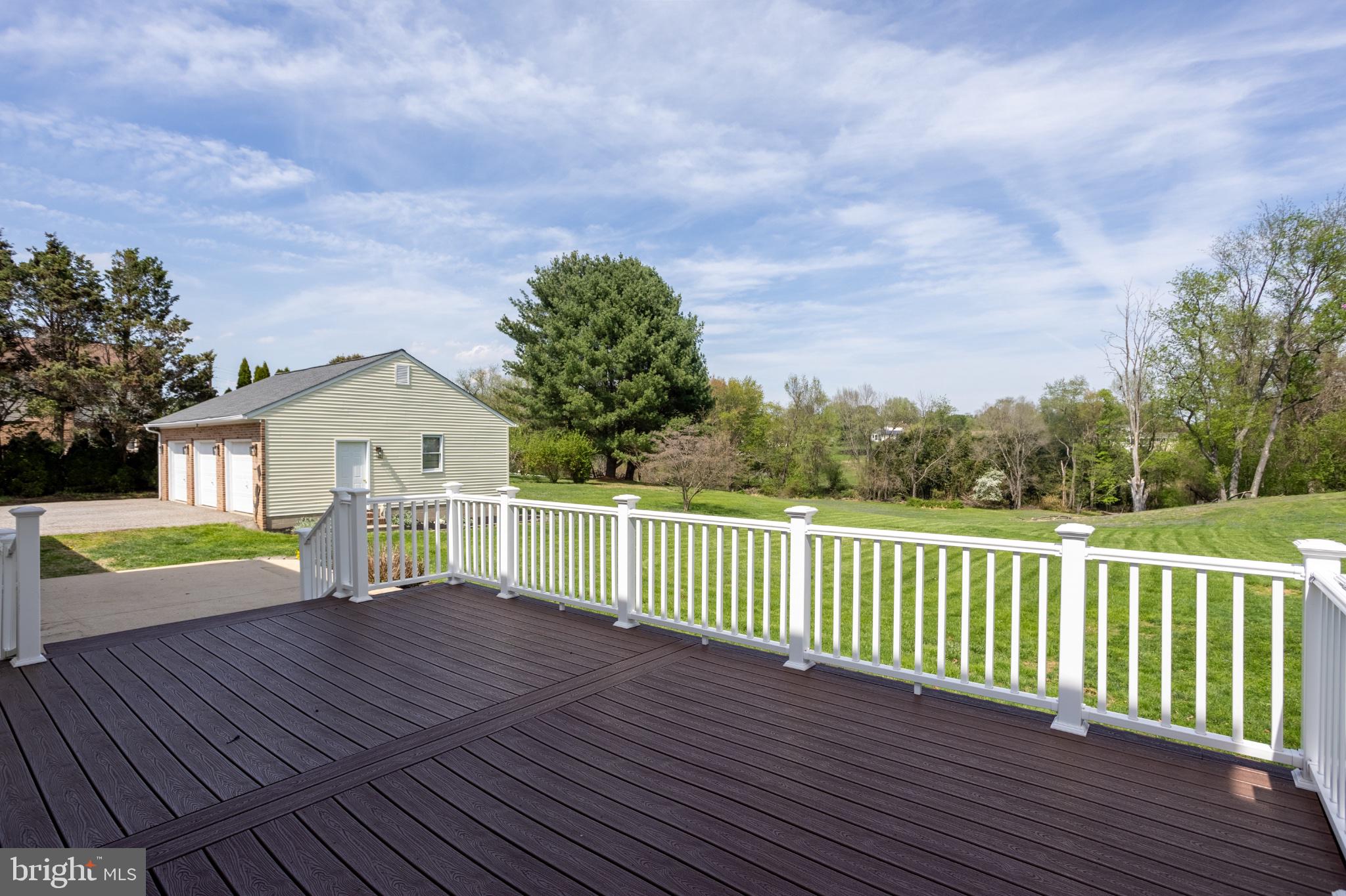 GREENFIELDS - Residential