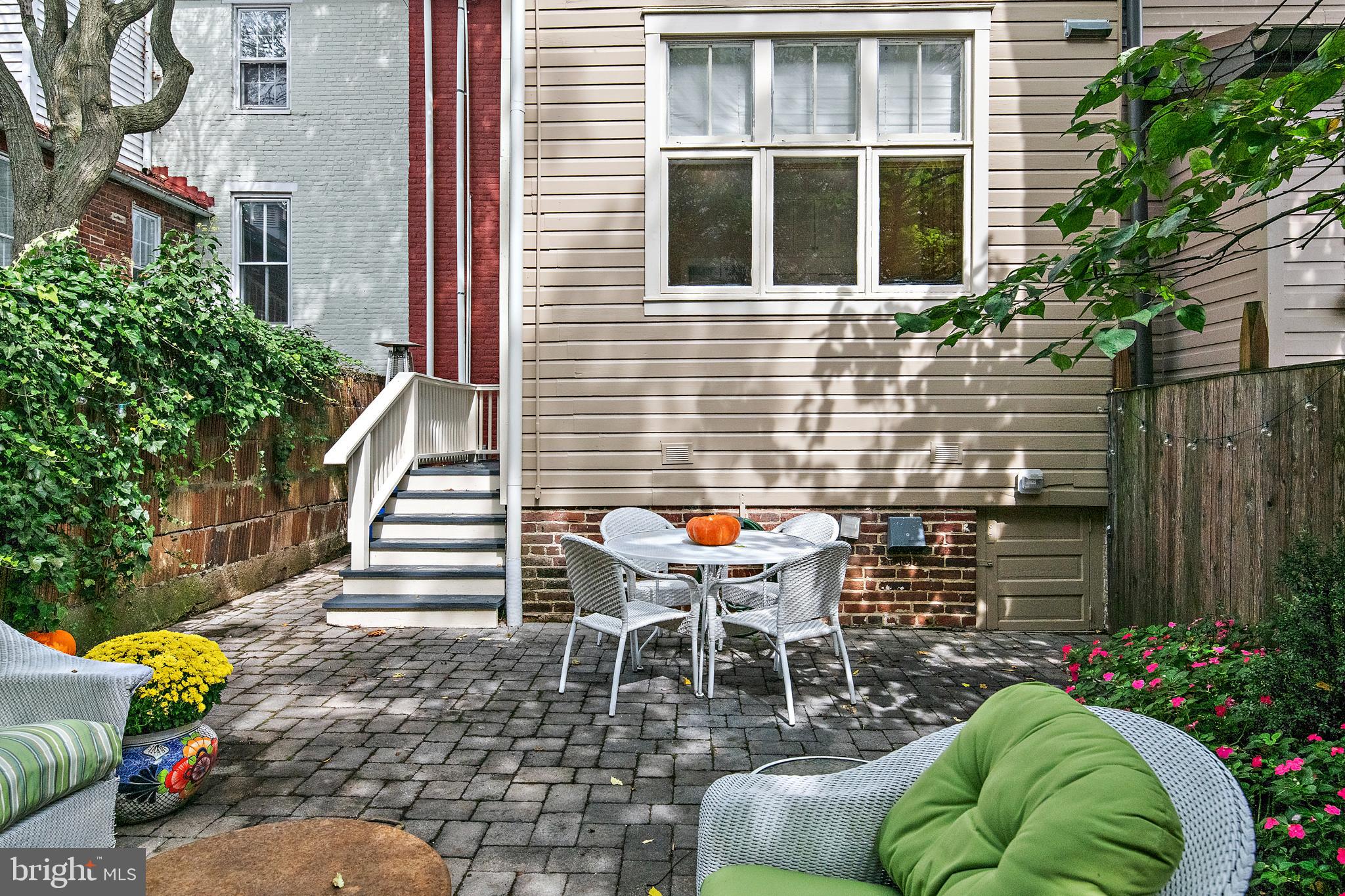 HISTORIC DISTRICT - Residential