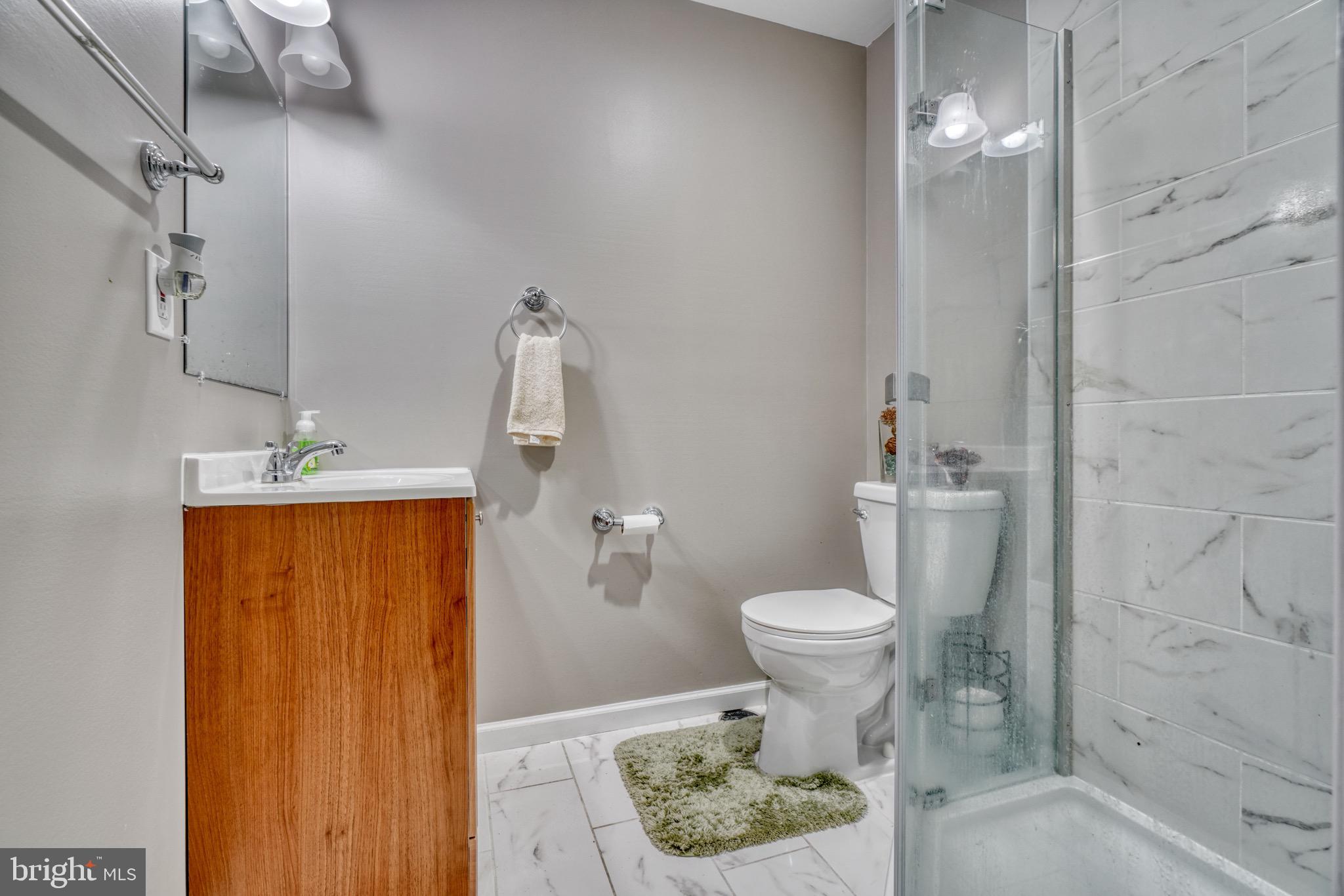 NOTTINGHAM - Residential Lease