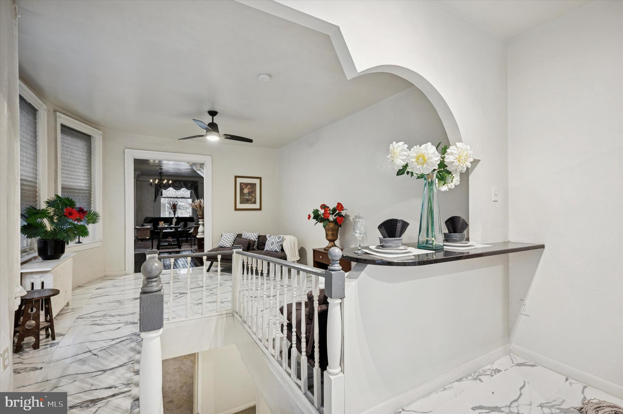 UNIVERSITY CITY - Residential