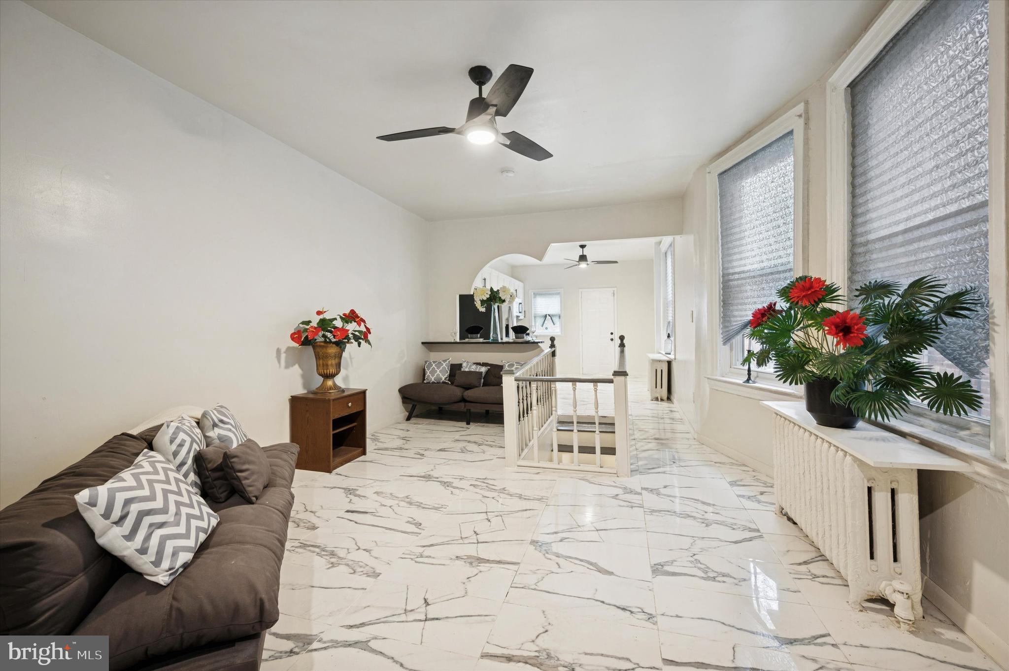 UNIVERSITY CITY - Residential