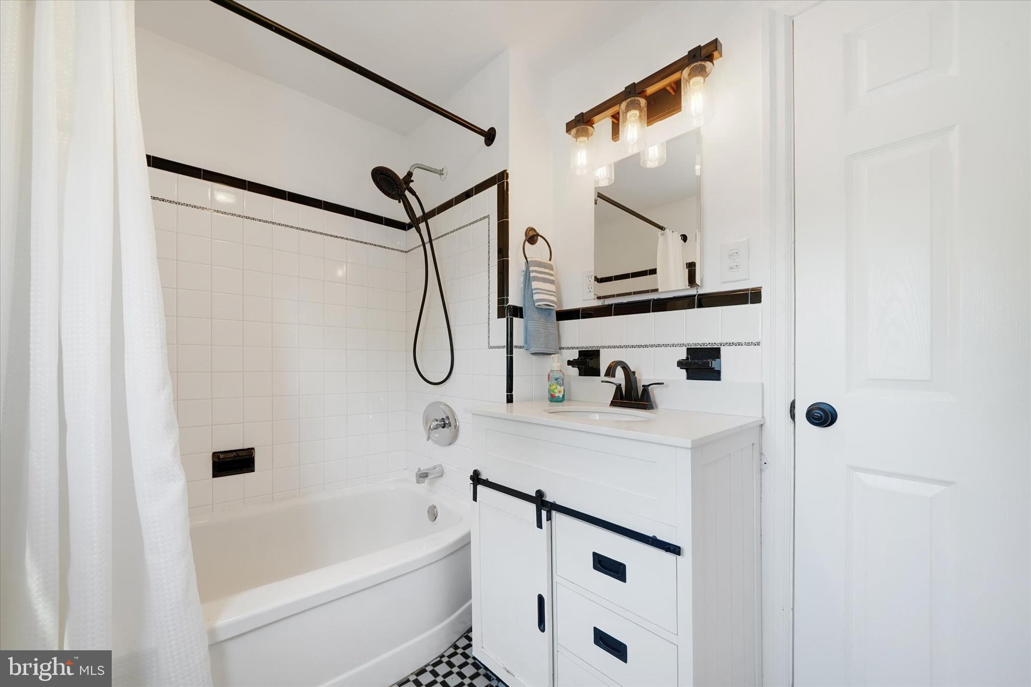 WOODCREST - Residential