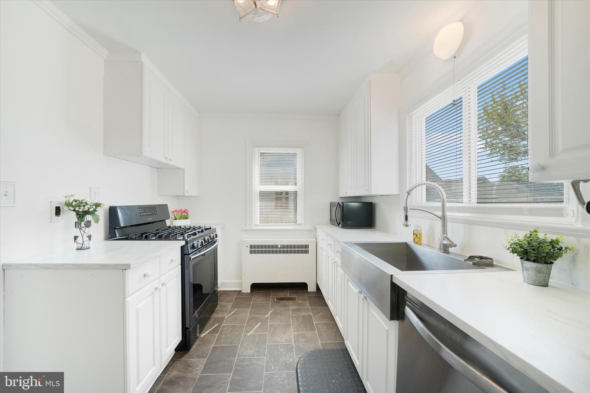 WOODCREST - Residential