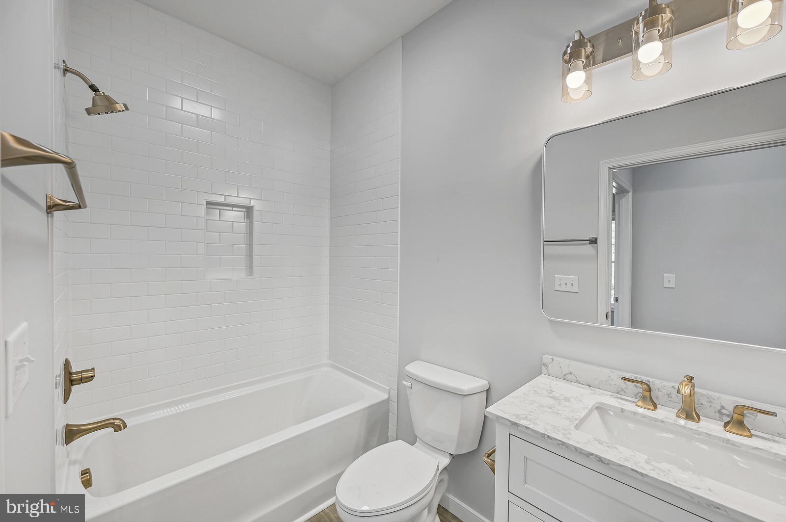 FOREST HILL - Residential