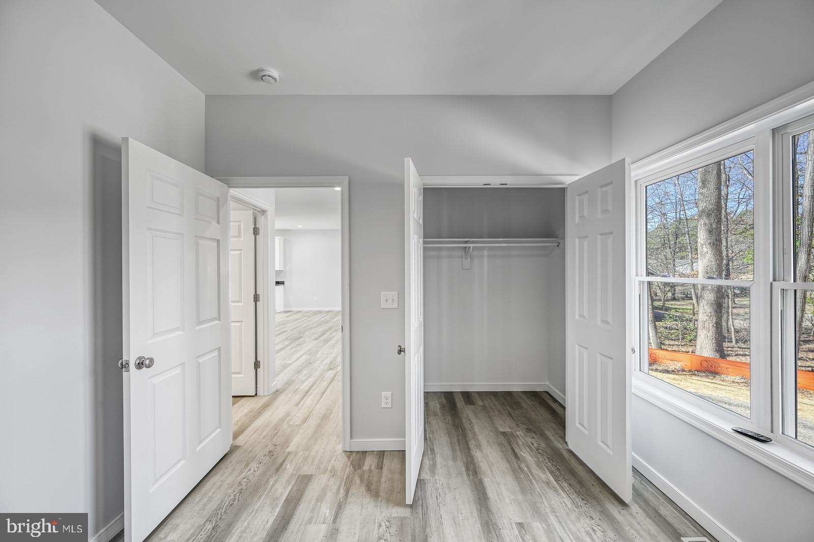 FOREST HILL - Residential