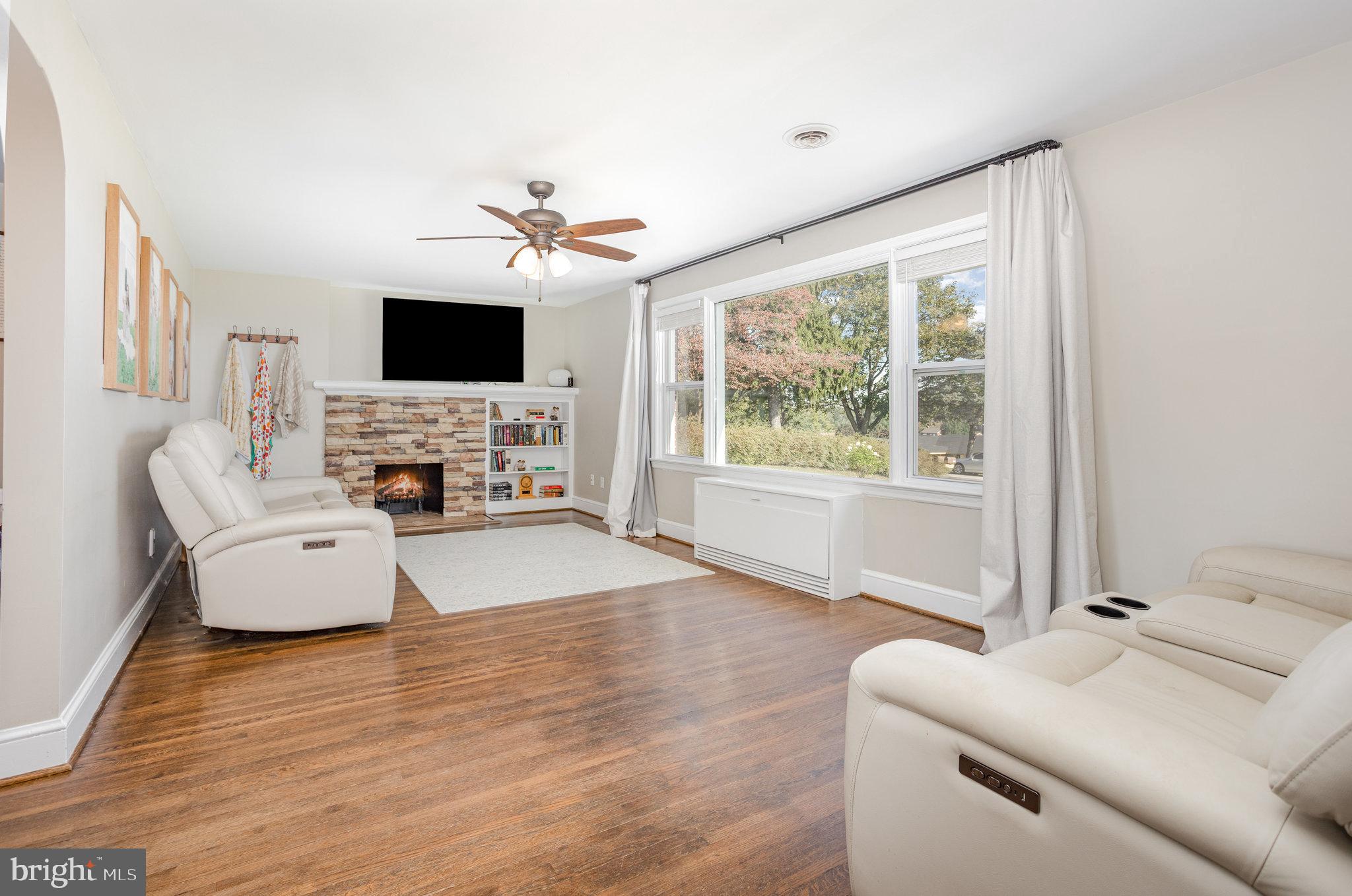 225 HILLSIDE TERRACE