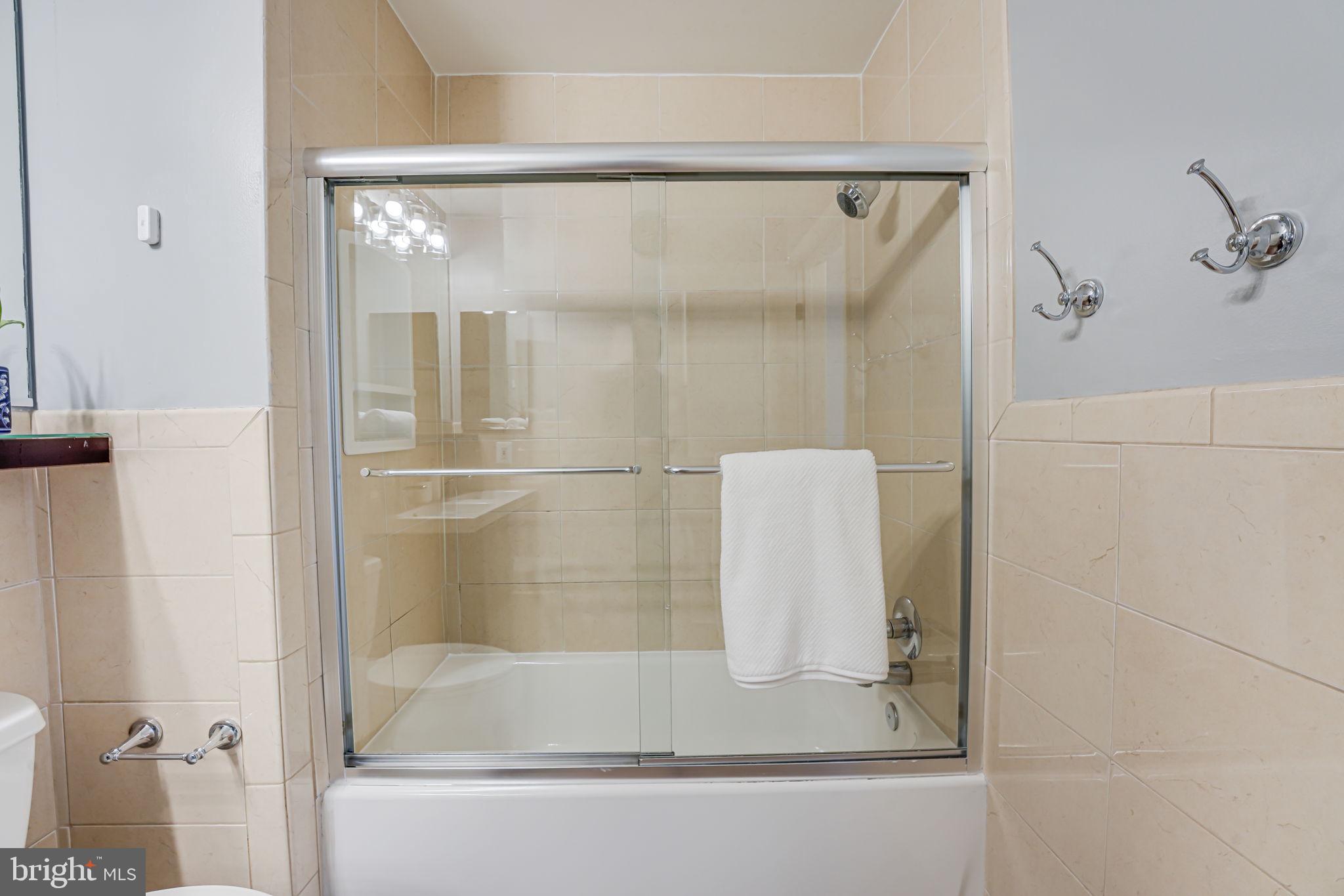 CONGRESSIONAL ACRES - Residential