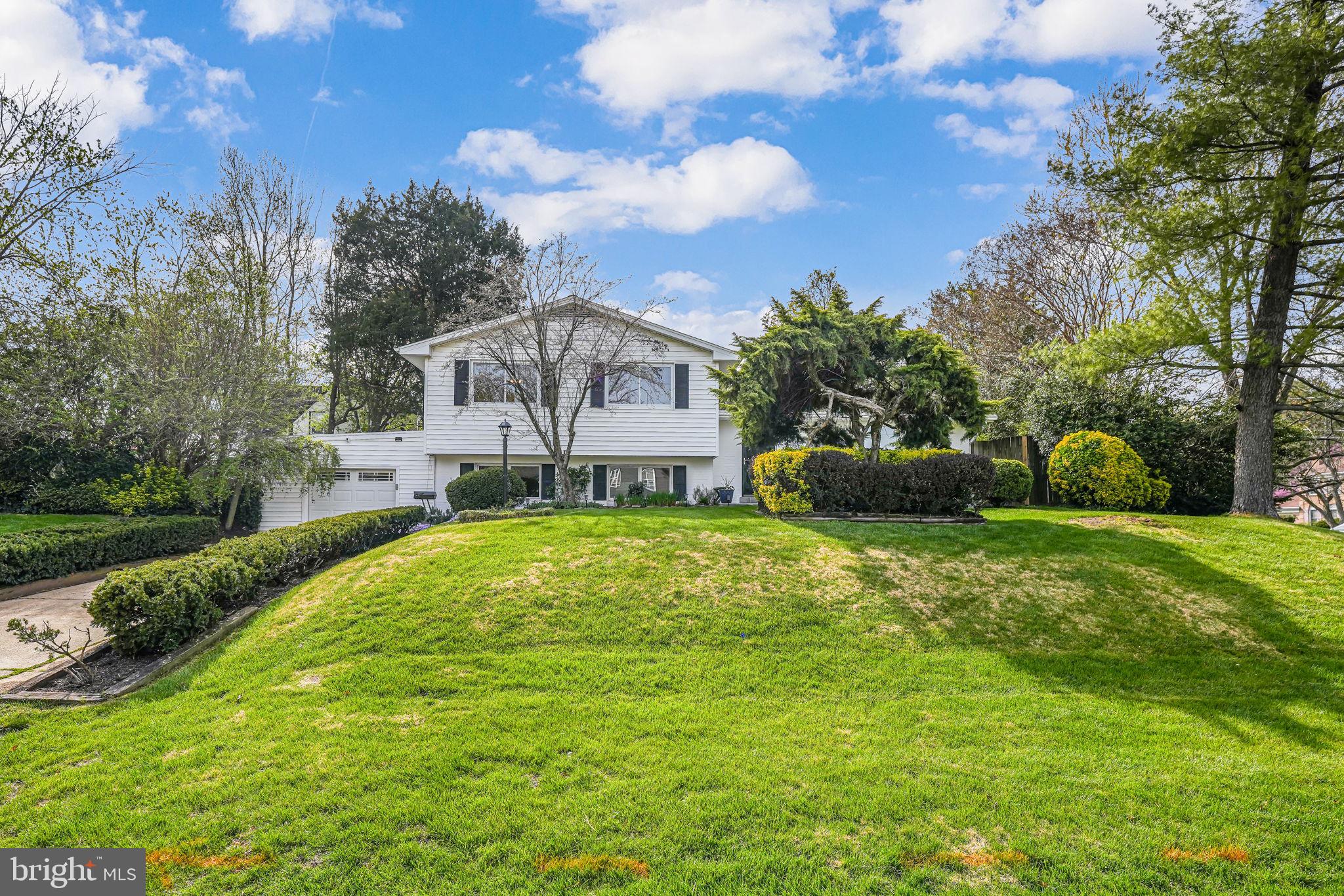 CONGRESSIONAL ACRES - Residential