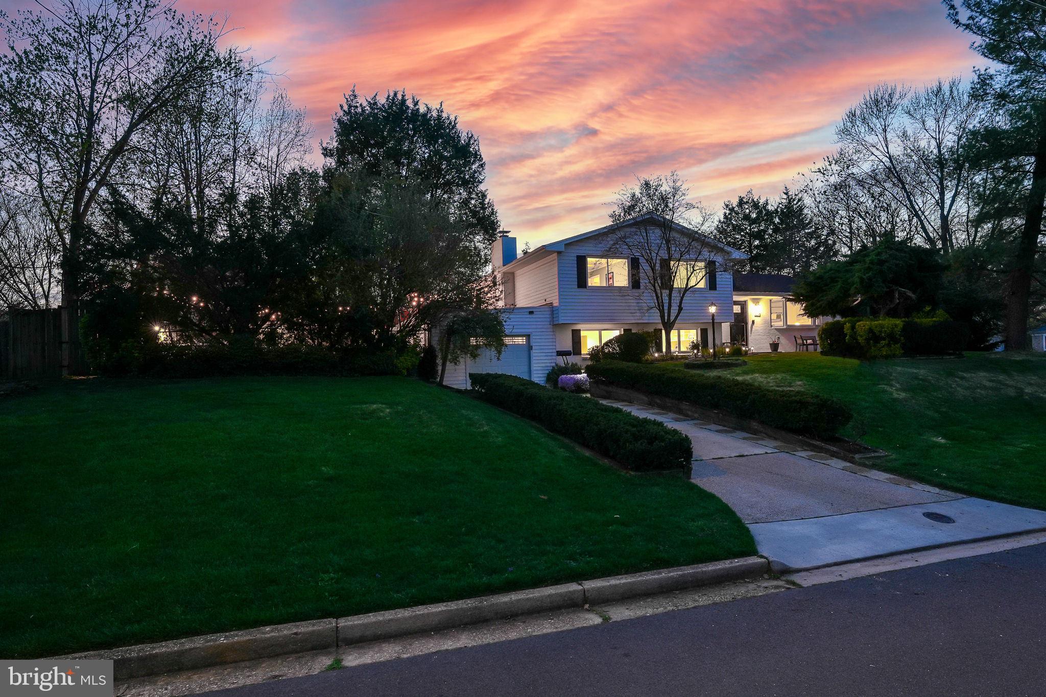 CONGRESSIONAL ACRES - Residential