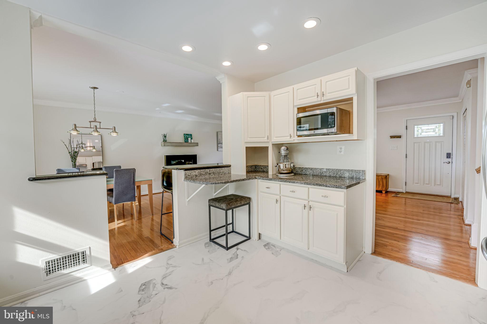 CONGRESSIONAL ACRES - Residential