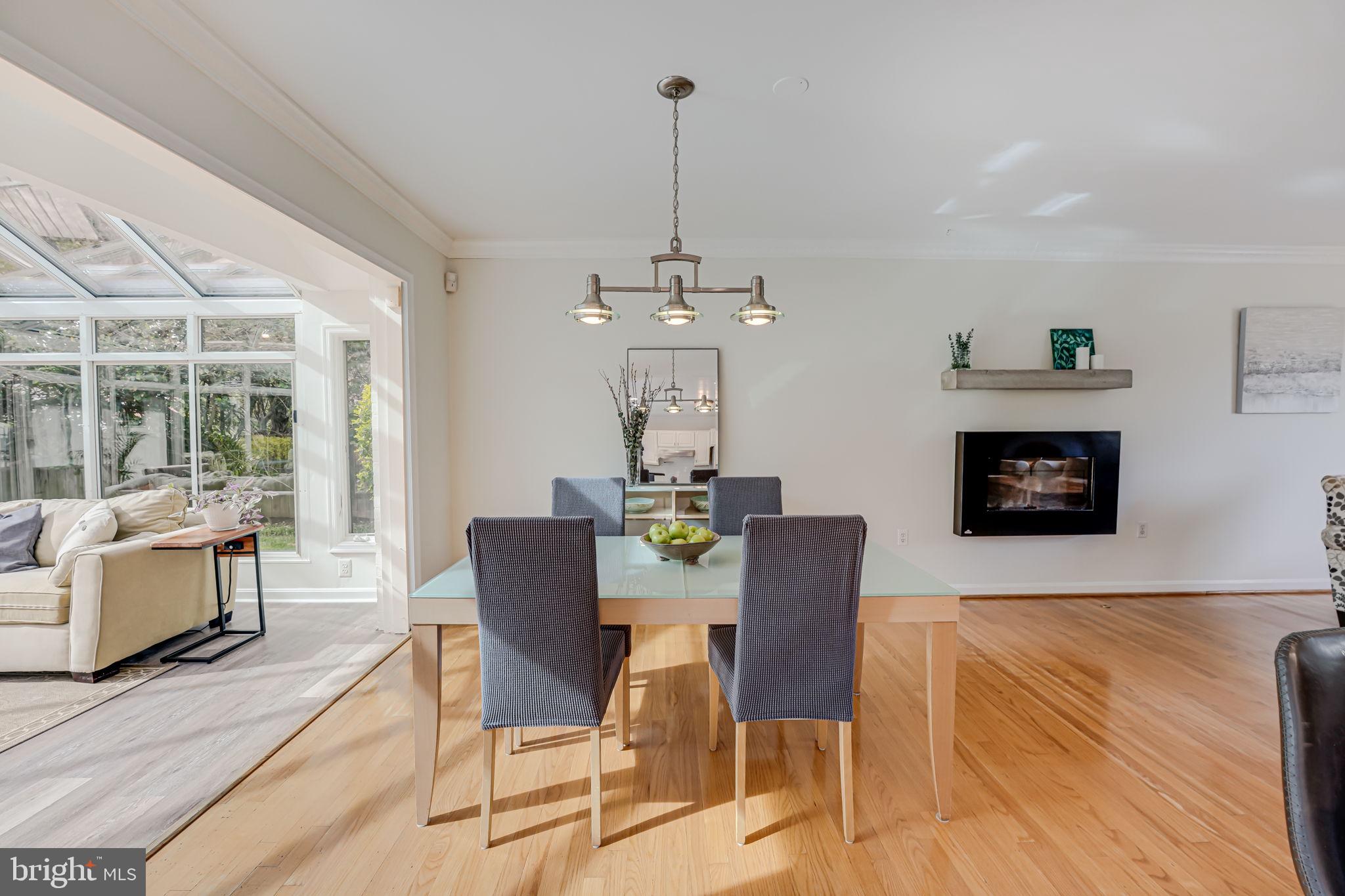 CONGRESSIONAL ACRES - Residential