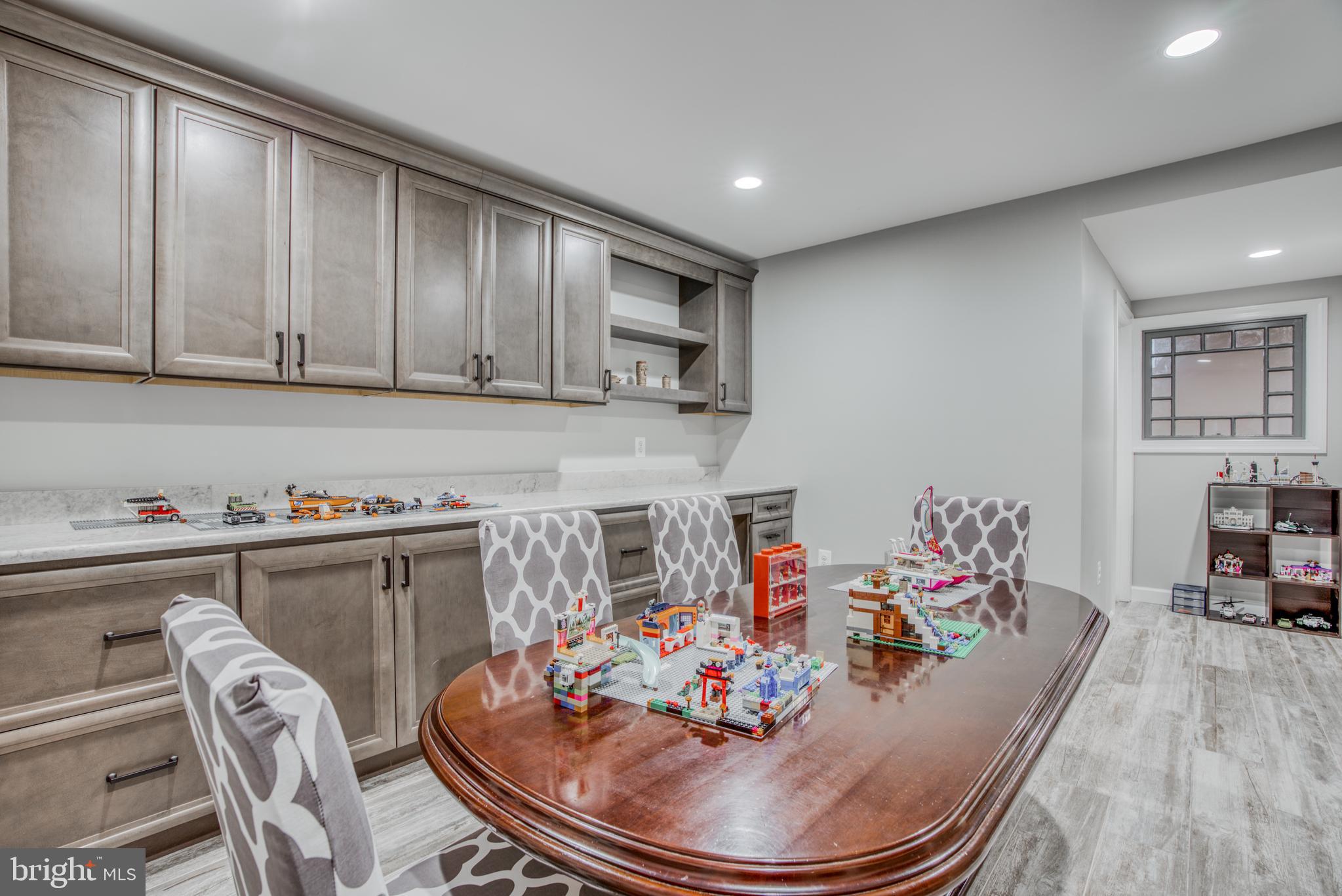 WATERFORD PRESERVE - Residential