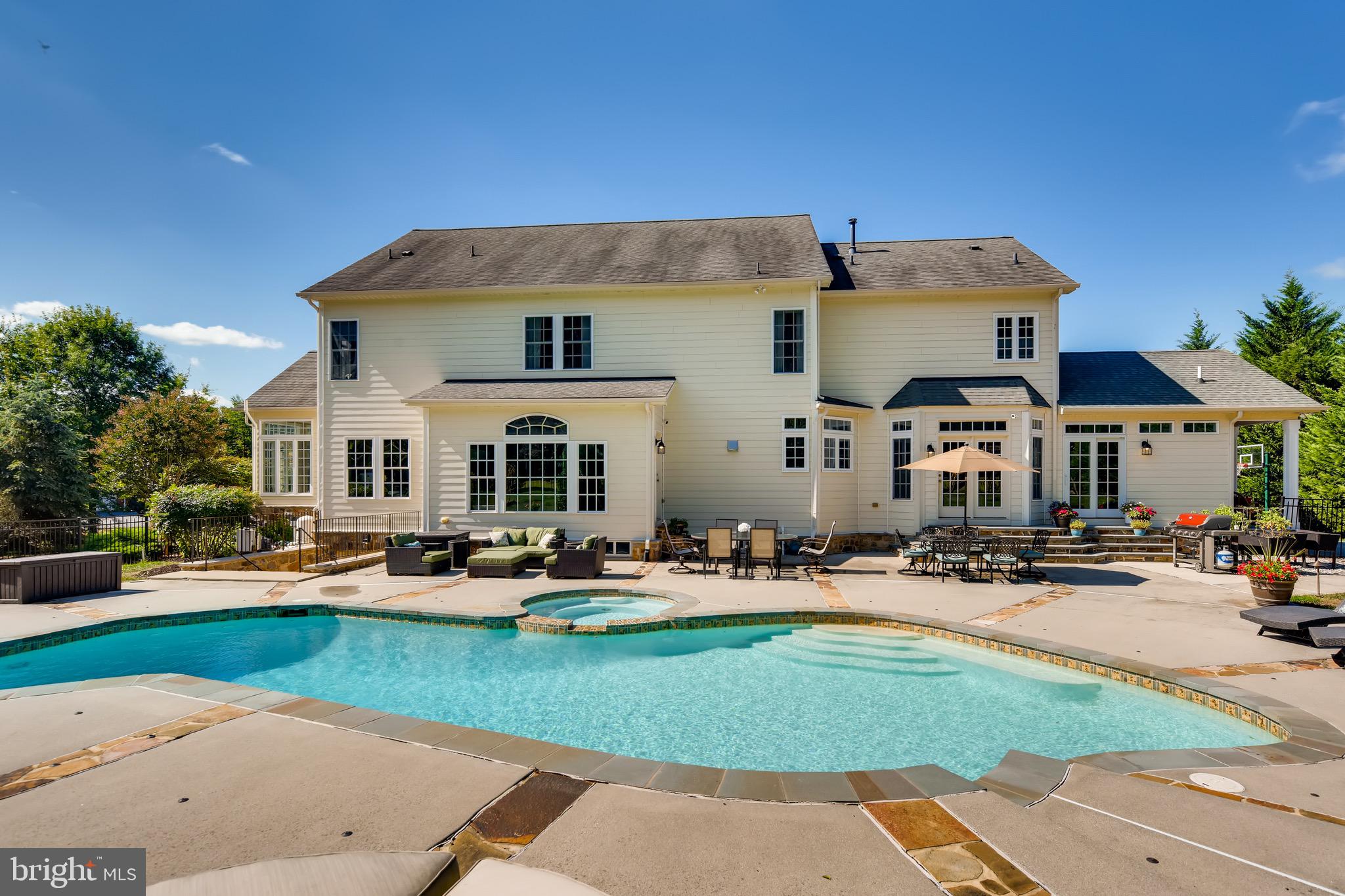 WATERFORD PRESERVE - Residential