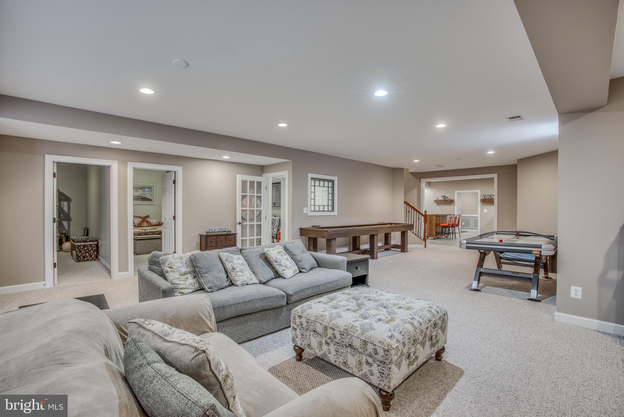 WATERFORD PRESERVE - Residential