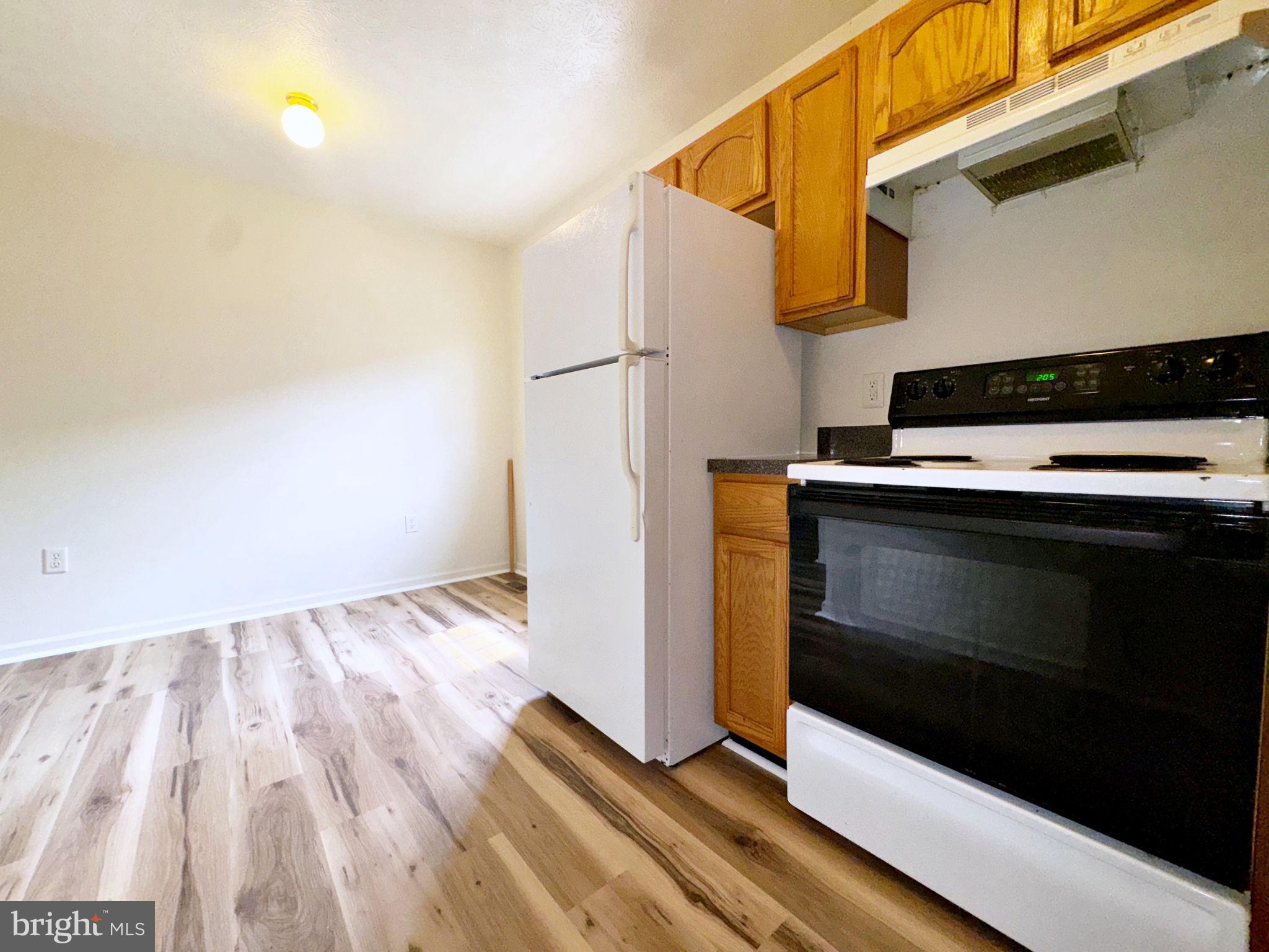 TABLER STATION MANOR - Commercial Sale