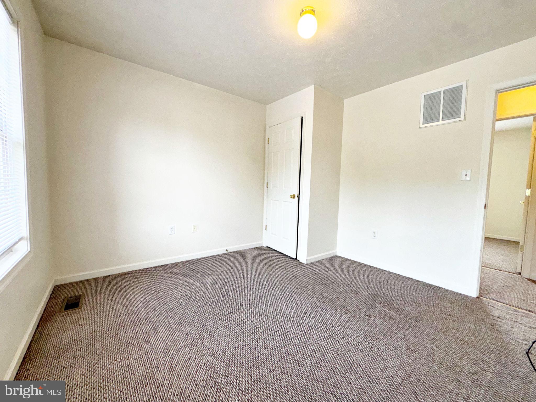 TABLER STATION MANOR - Commercial Sale