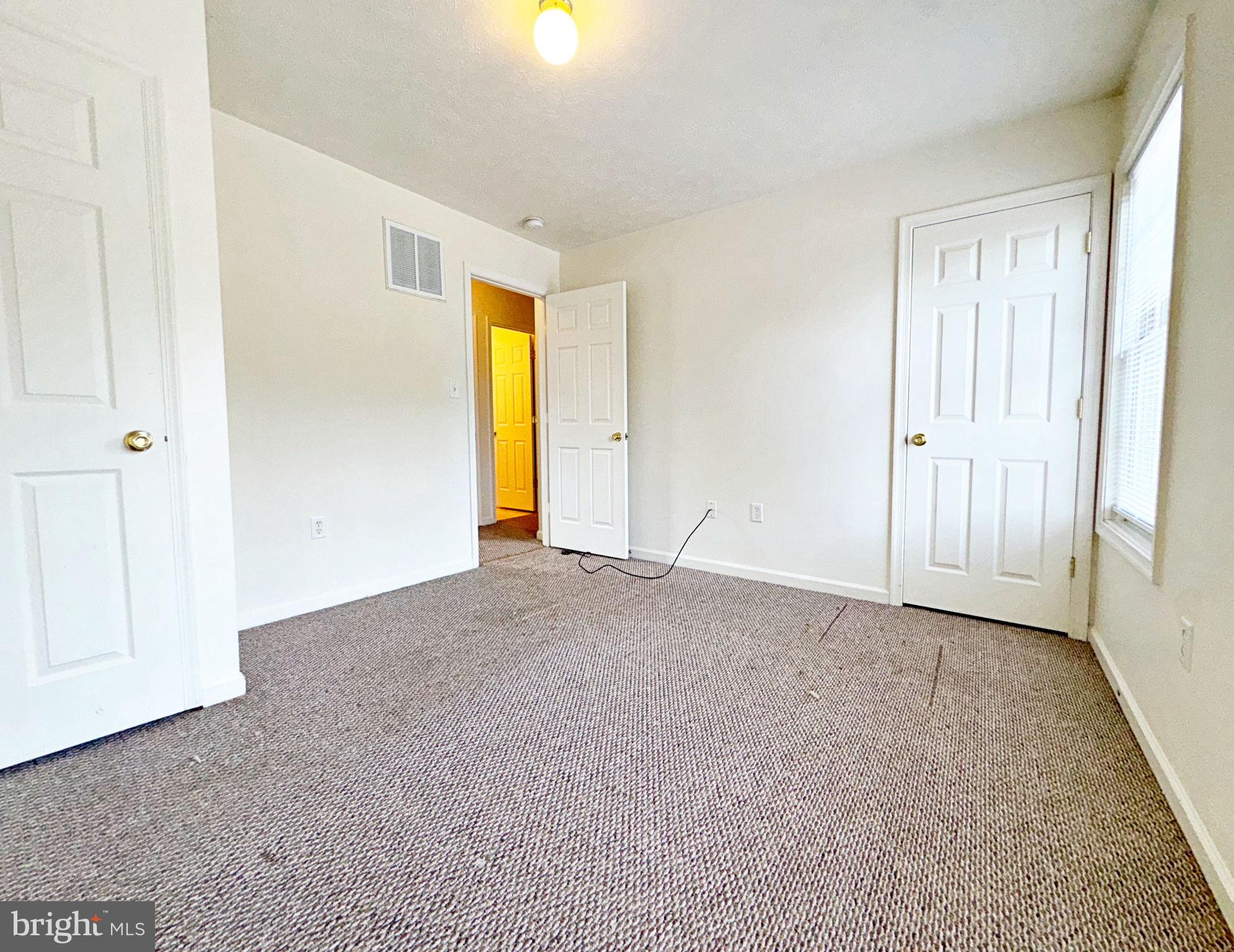 TABLER STATION MANOR - Commercial Sale