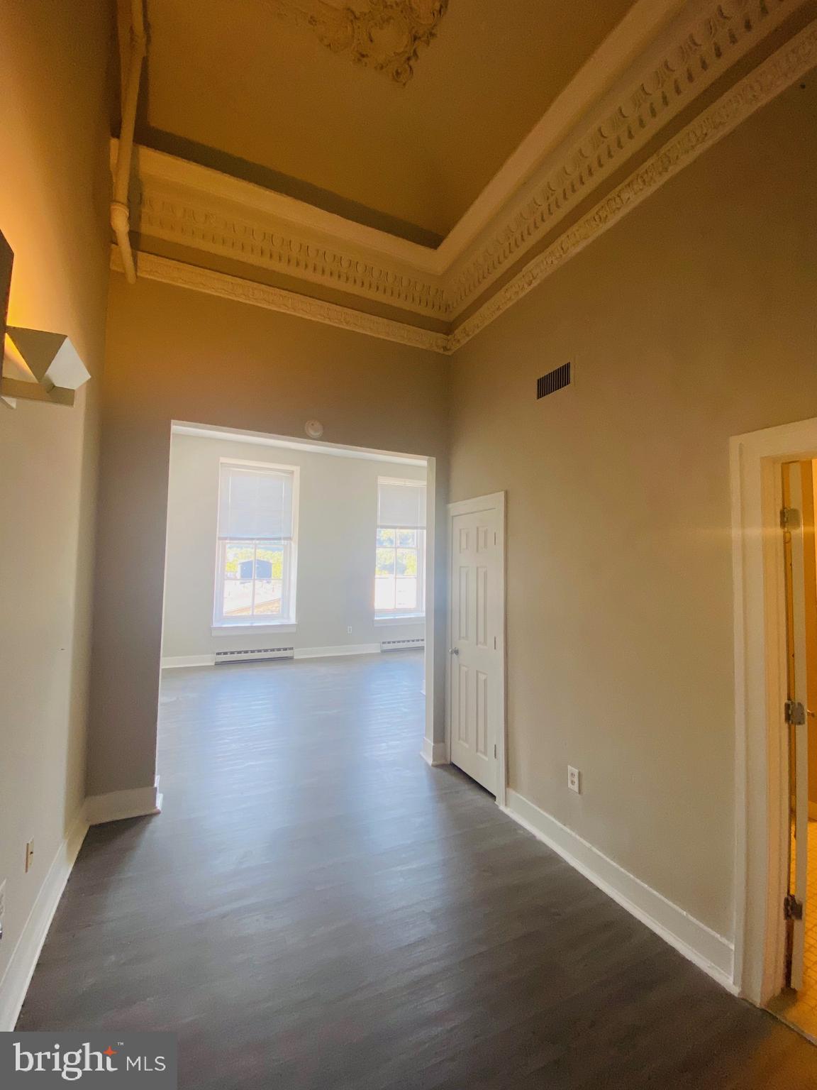 MANAYUNK - Residential Lease