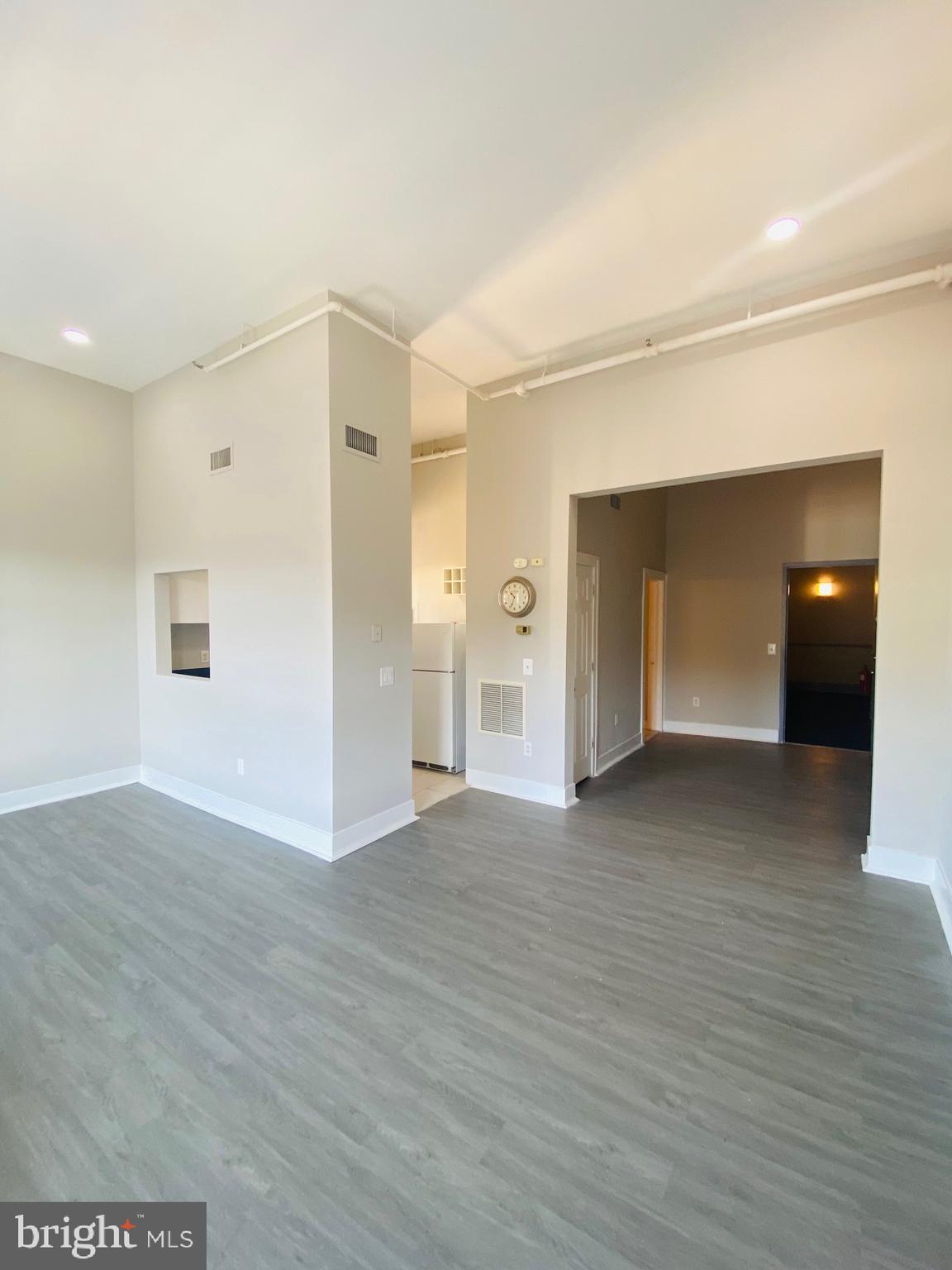 MANAYUNK - Residential Lease
