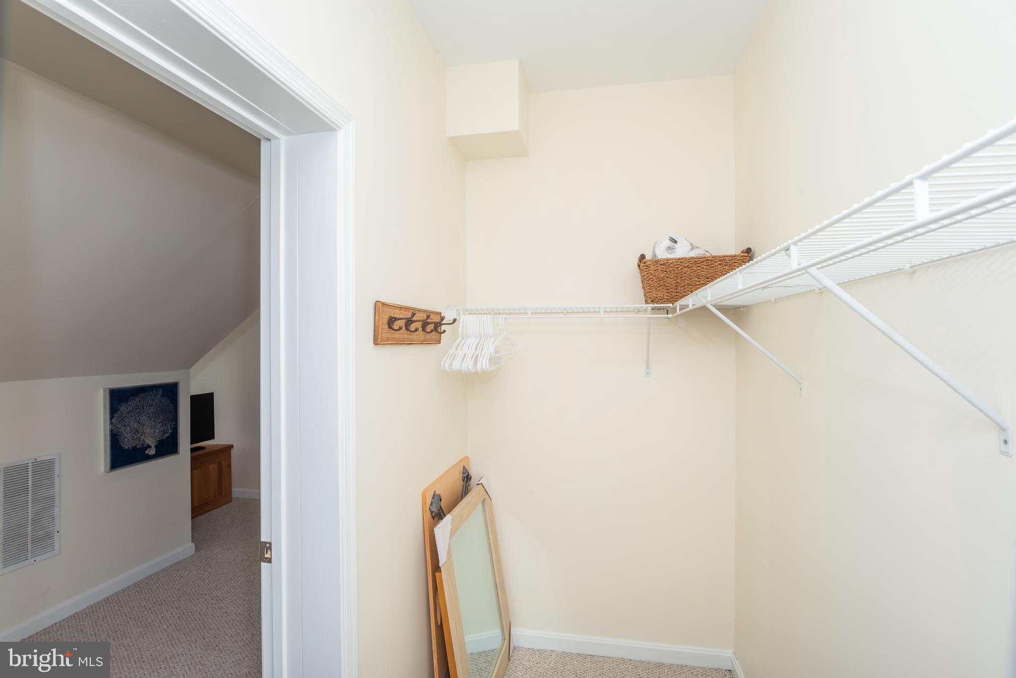 CAINE WOODS - Residential