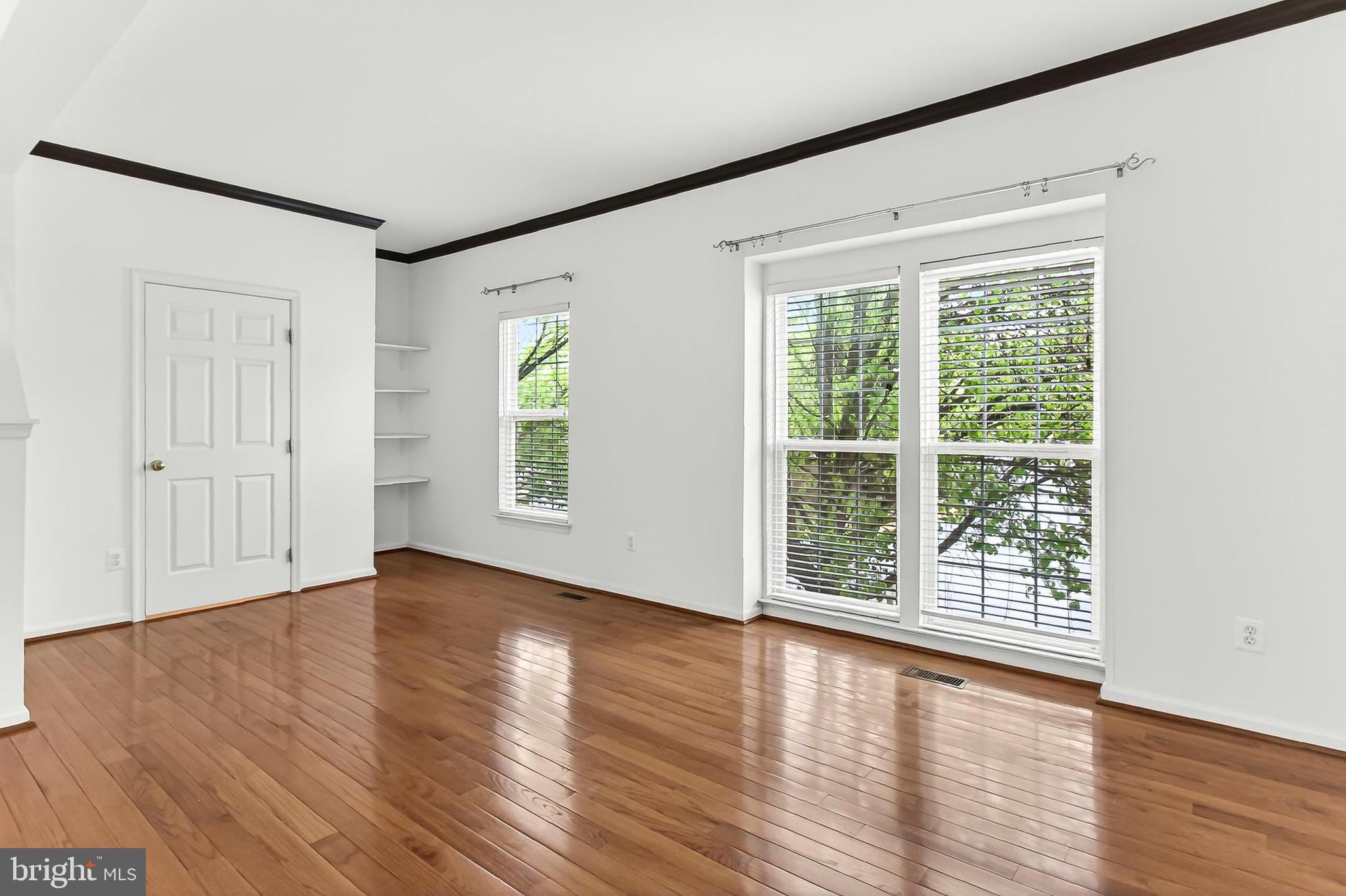 CENTRE RIDGE - Residential