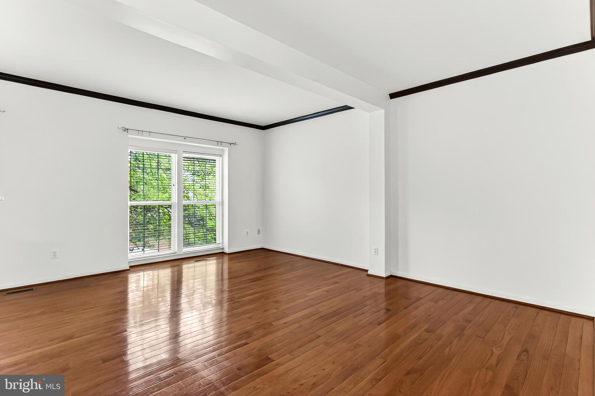 CENTRE RIDGE - Residential