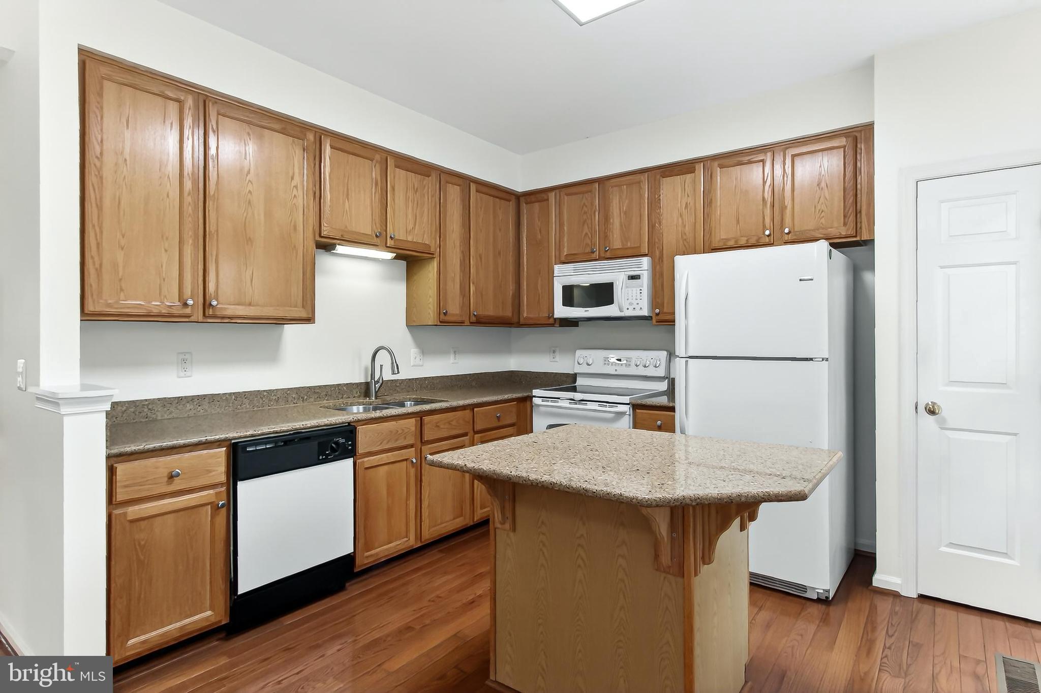 CENTRE RIDGE - Residential