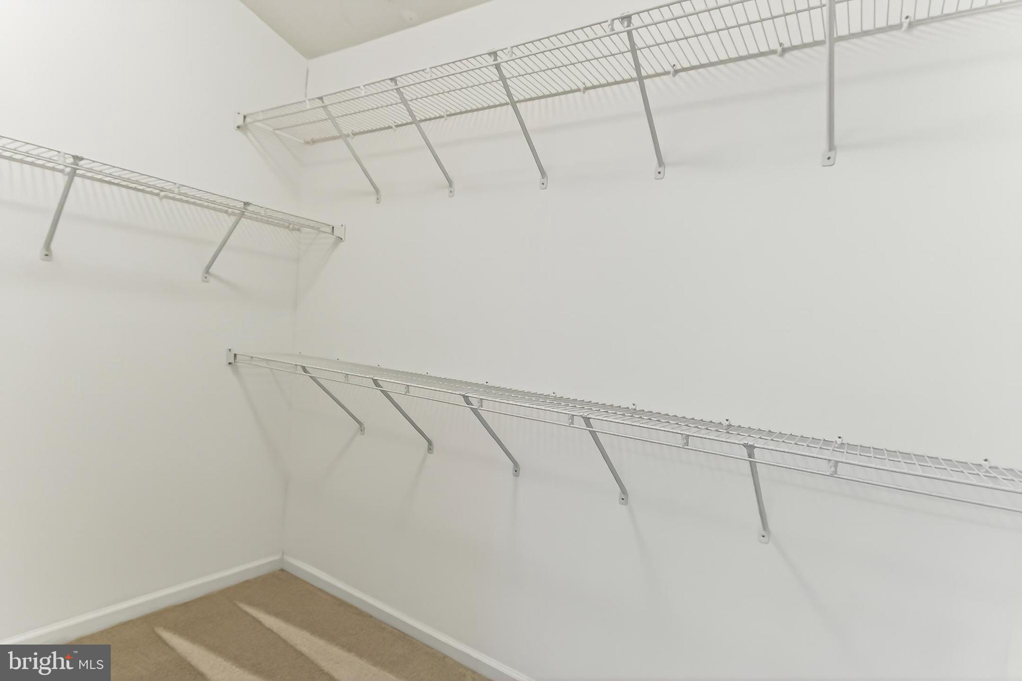 CENTRE RIDGE - Residential