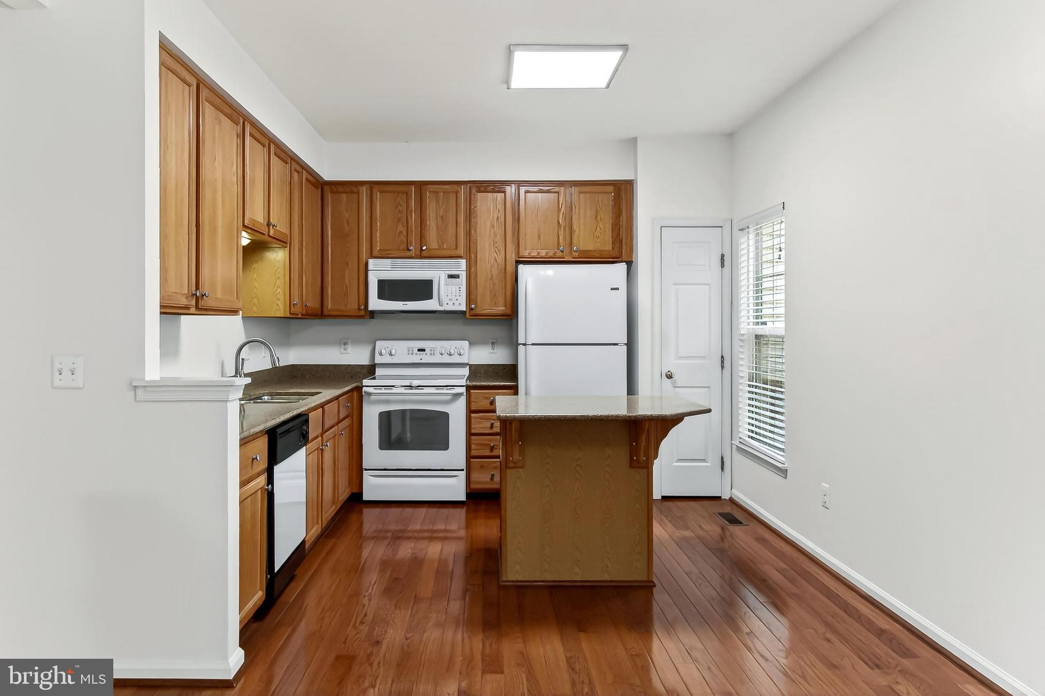 CENTRE RIDGE - Residential