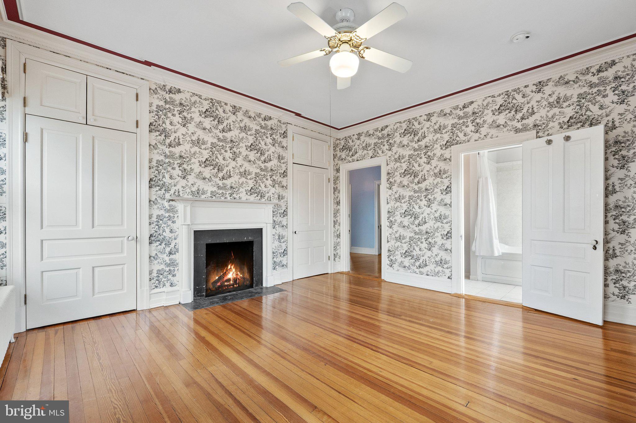 WINCHESTER CITY - Residential