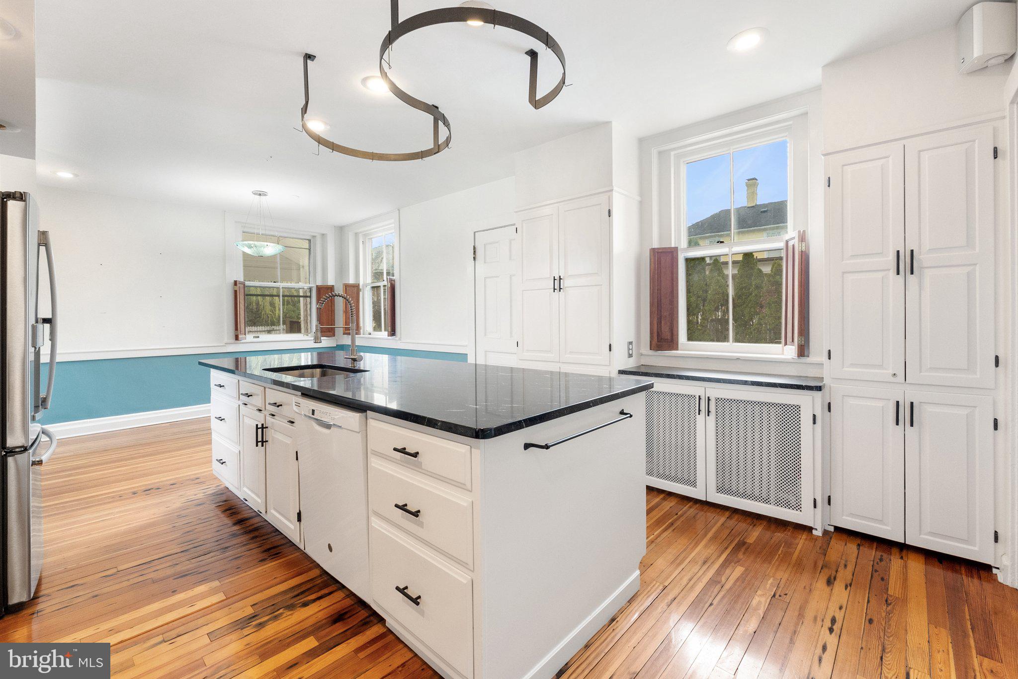 WINCHESTER CITY - Residential