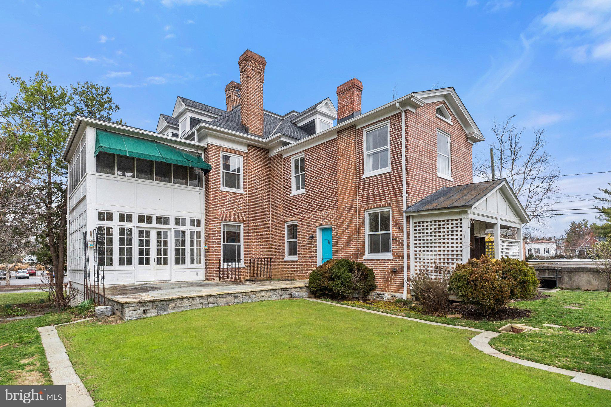 WINCHESTER CITY - Residential