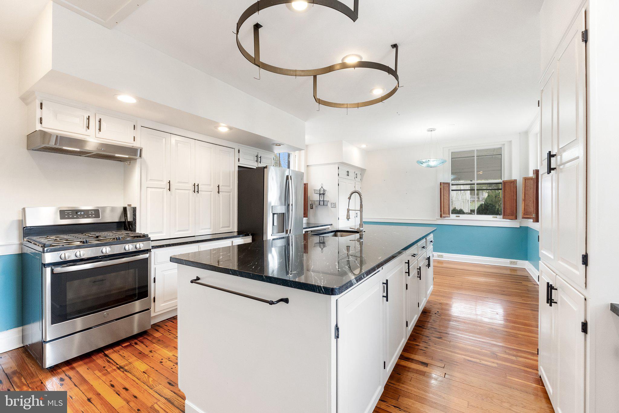 WINCHESTER CITY - Residential