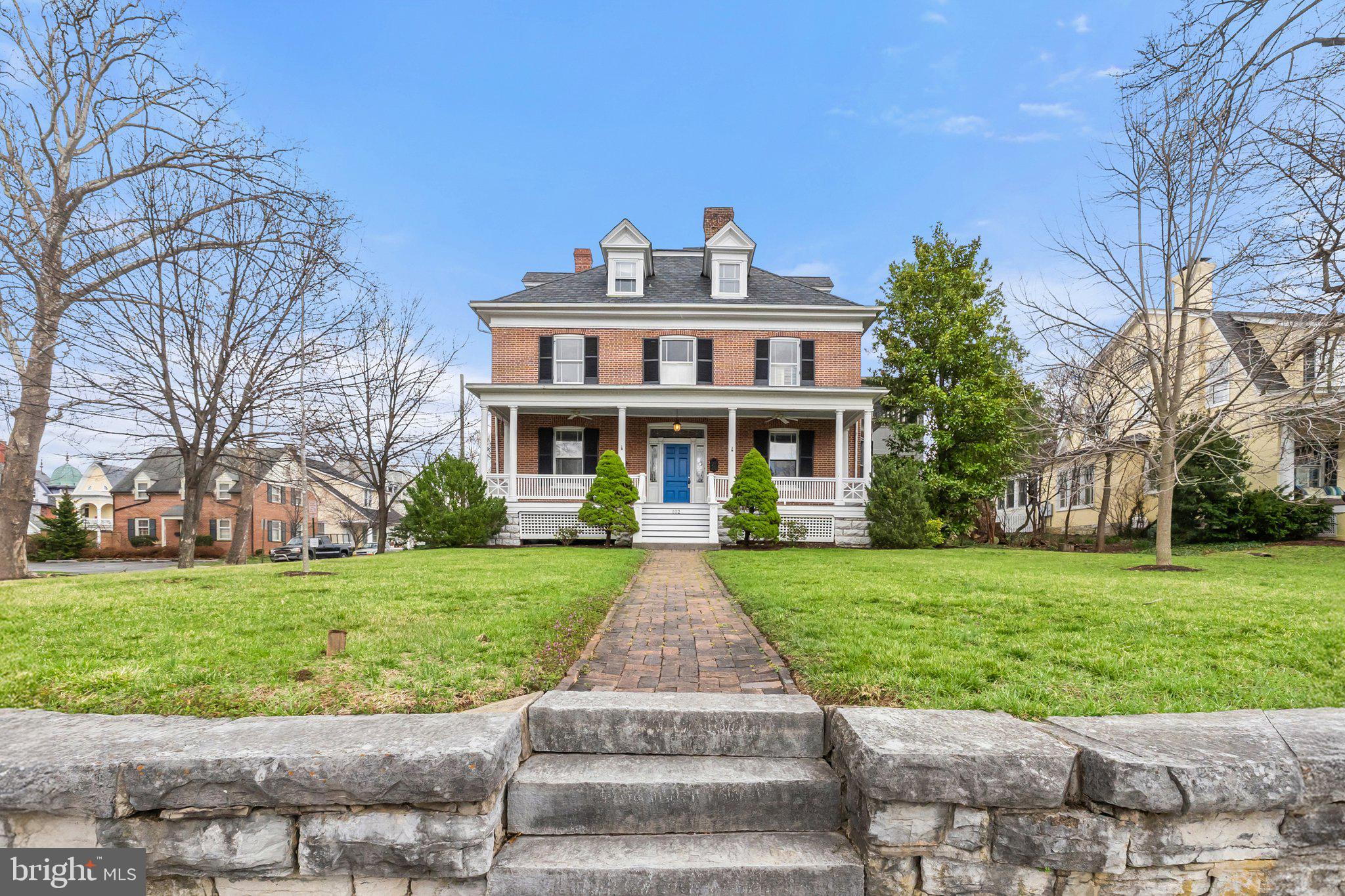 WINCHESTER CITY - Residential