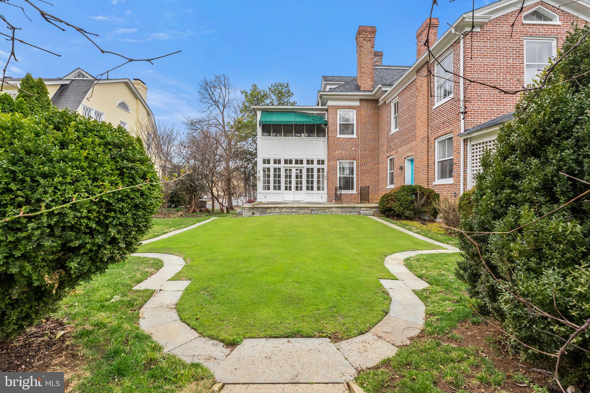 WINCHESTER CITY - Residential