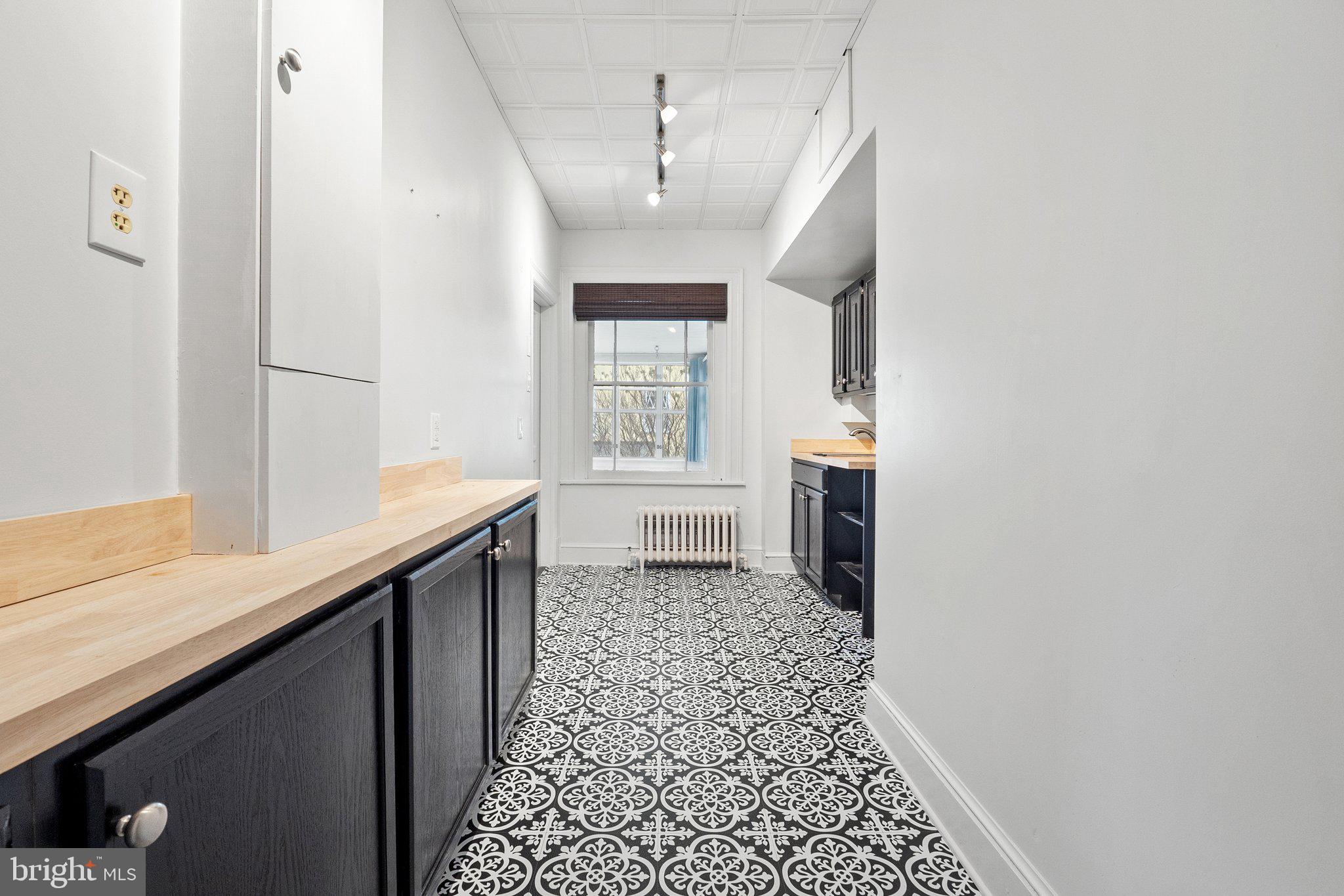 WINCHESTER CITY - Residential