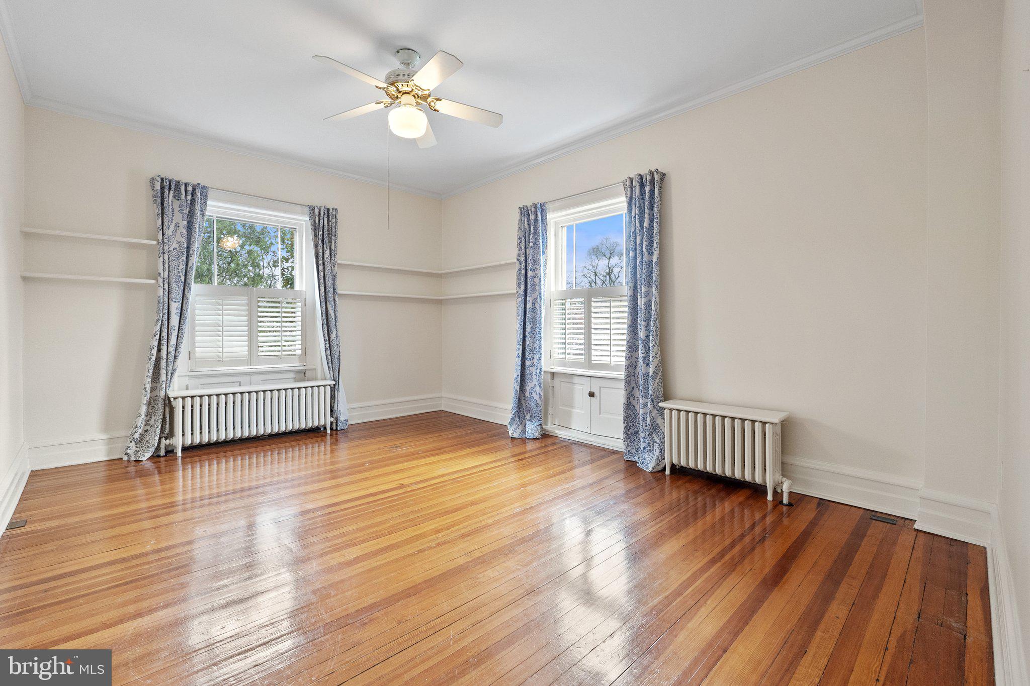 WINCHESTER CITY - Residential