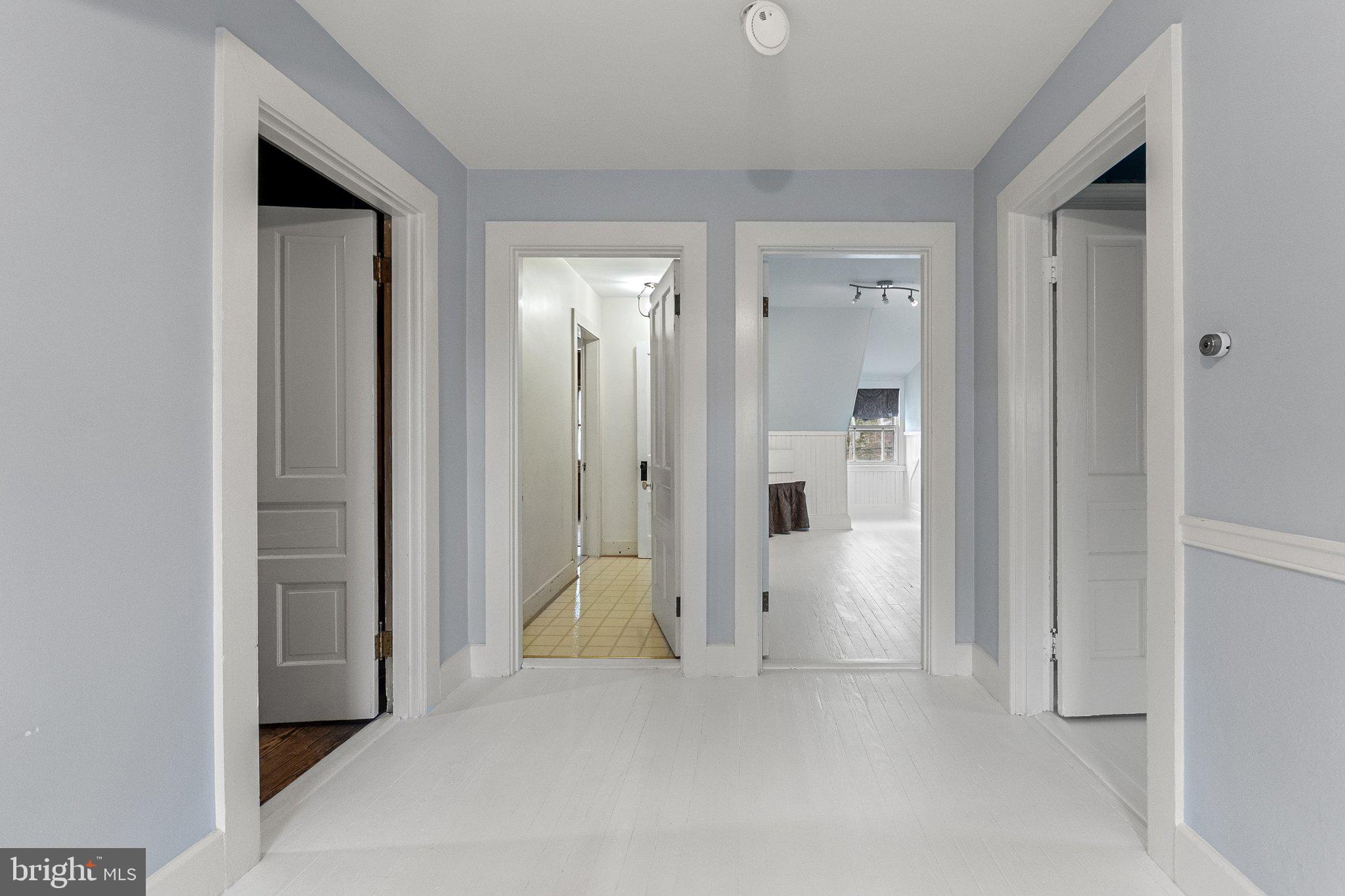 WINCHESTER CITY - Residential