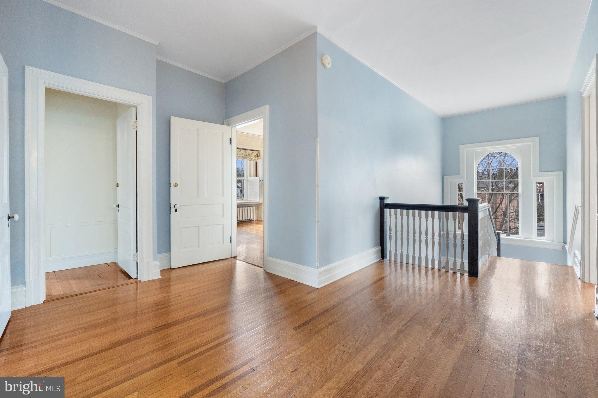 WINCHESTER CITY - Residential