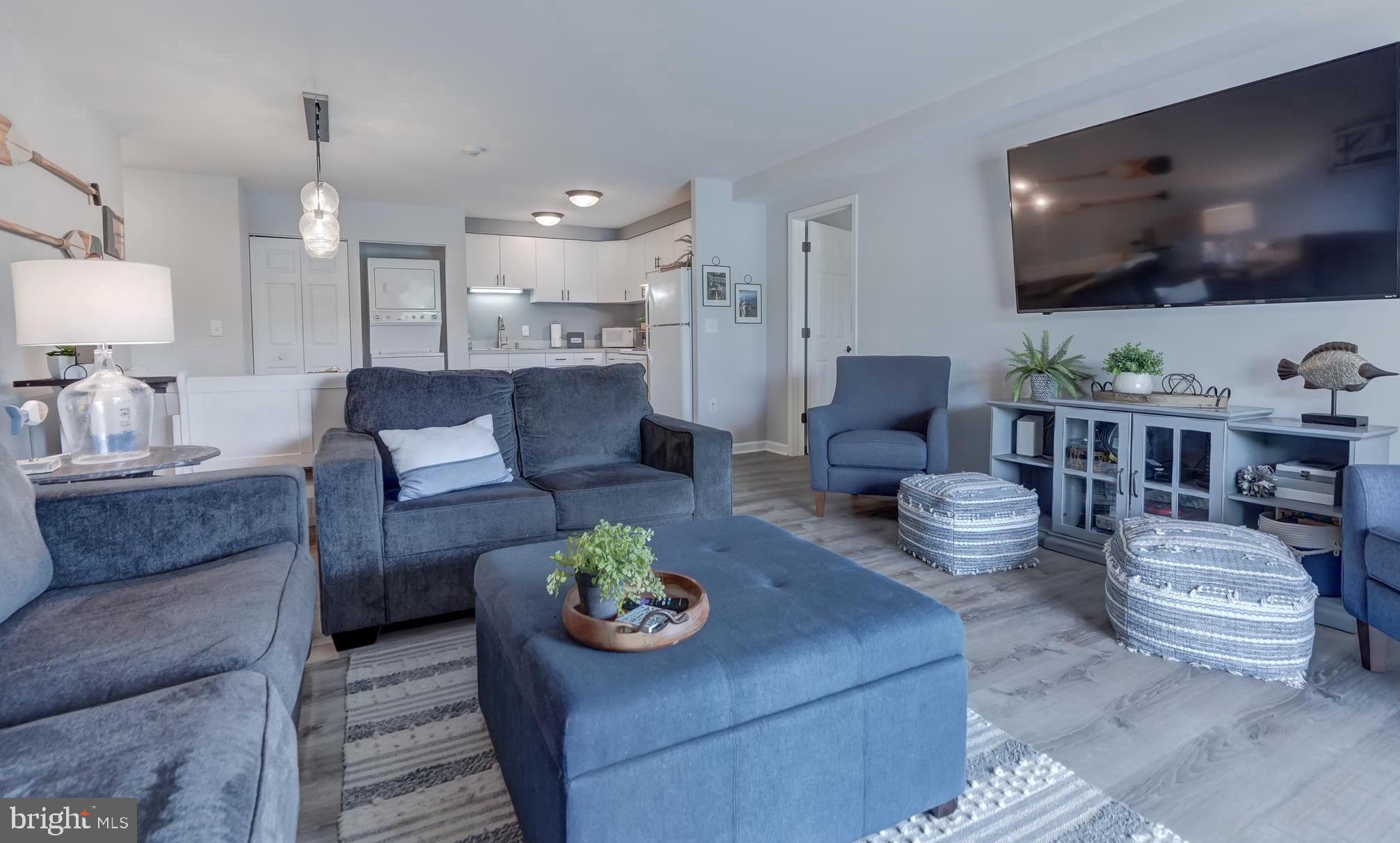 SHAFFER'S COVE - Residential