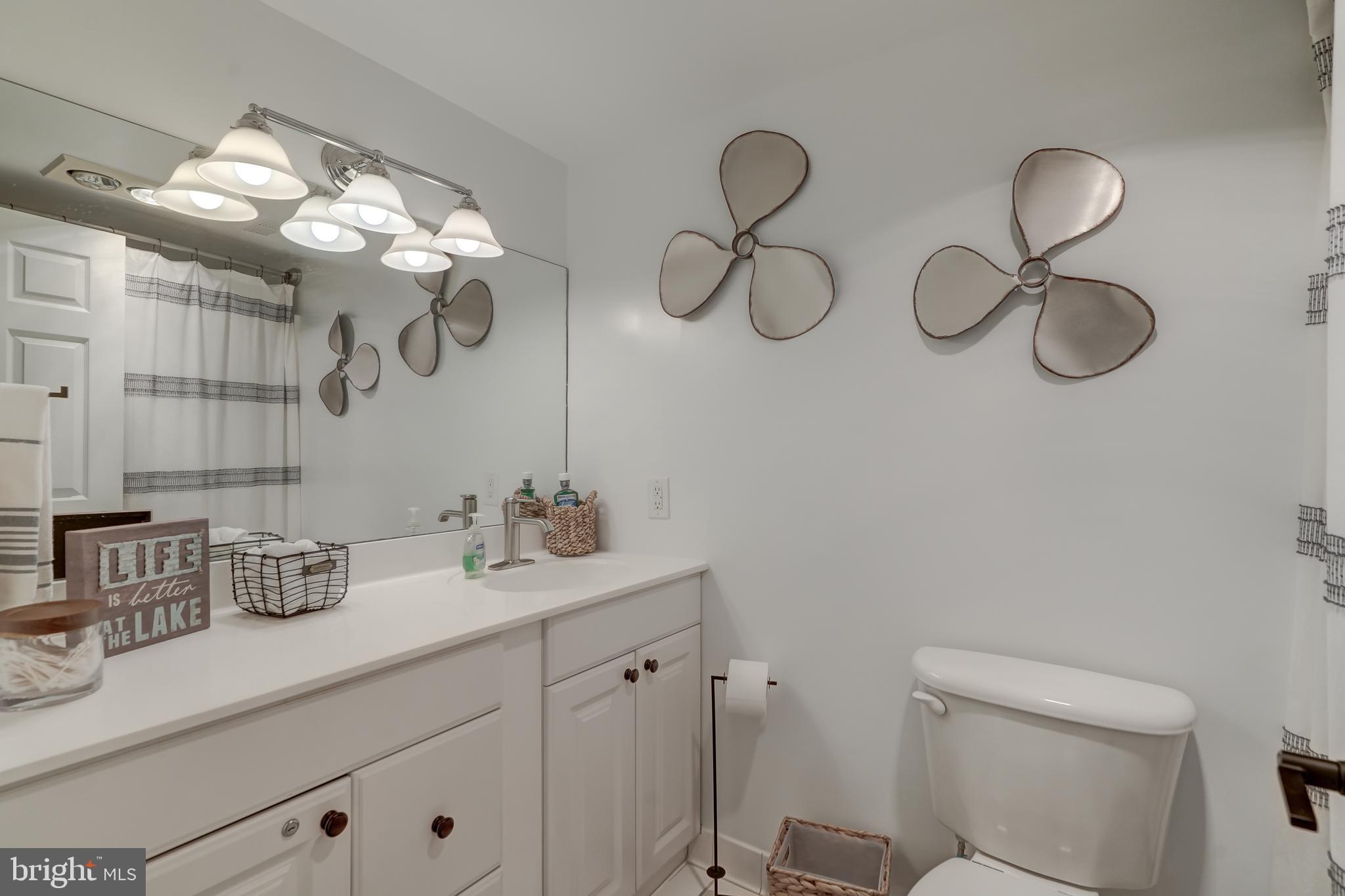 SHAFFER'S COVE - Residential