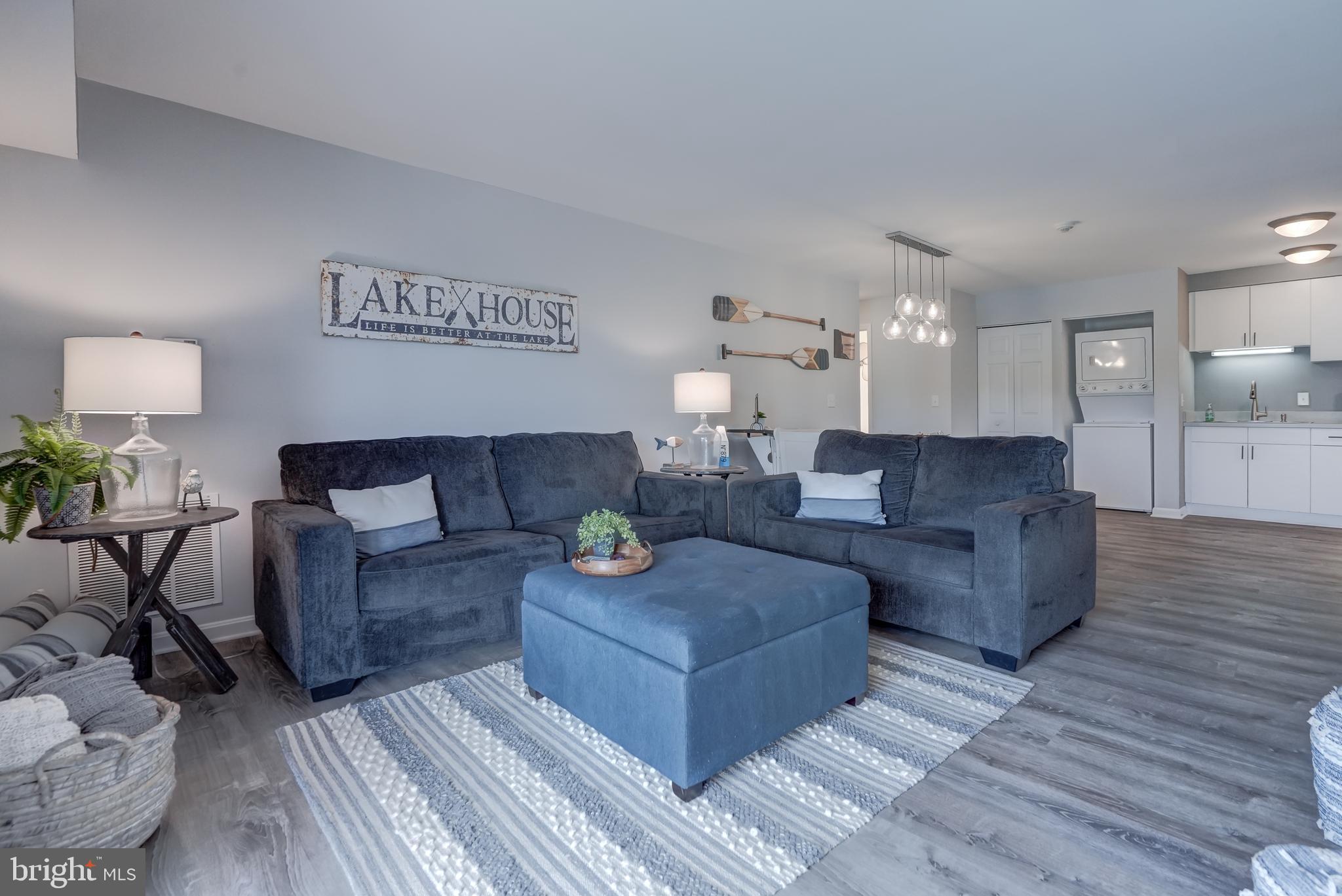 SHAFFER'S COVE - Residential