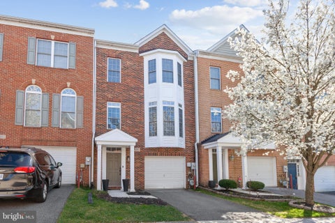Townhouse For Rent - 8907 Samuel Joy Way<br/> Howard County, ELLICOTT CITY, MD 21043