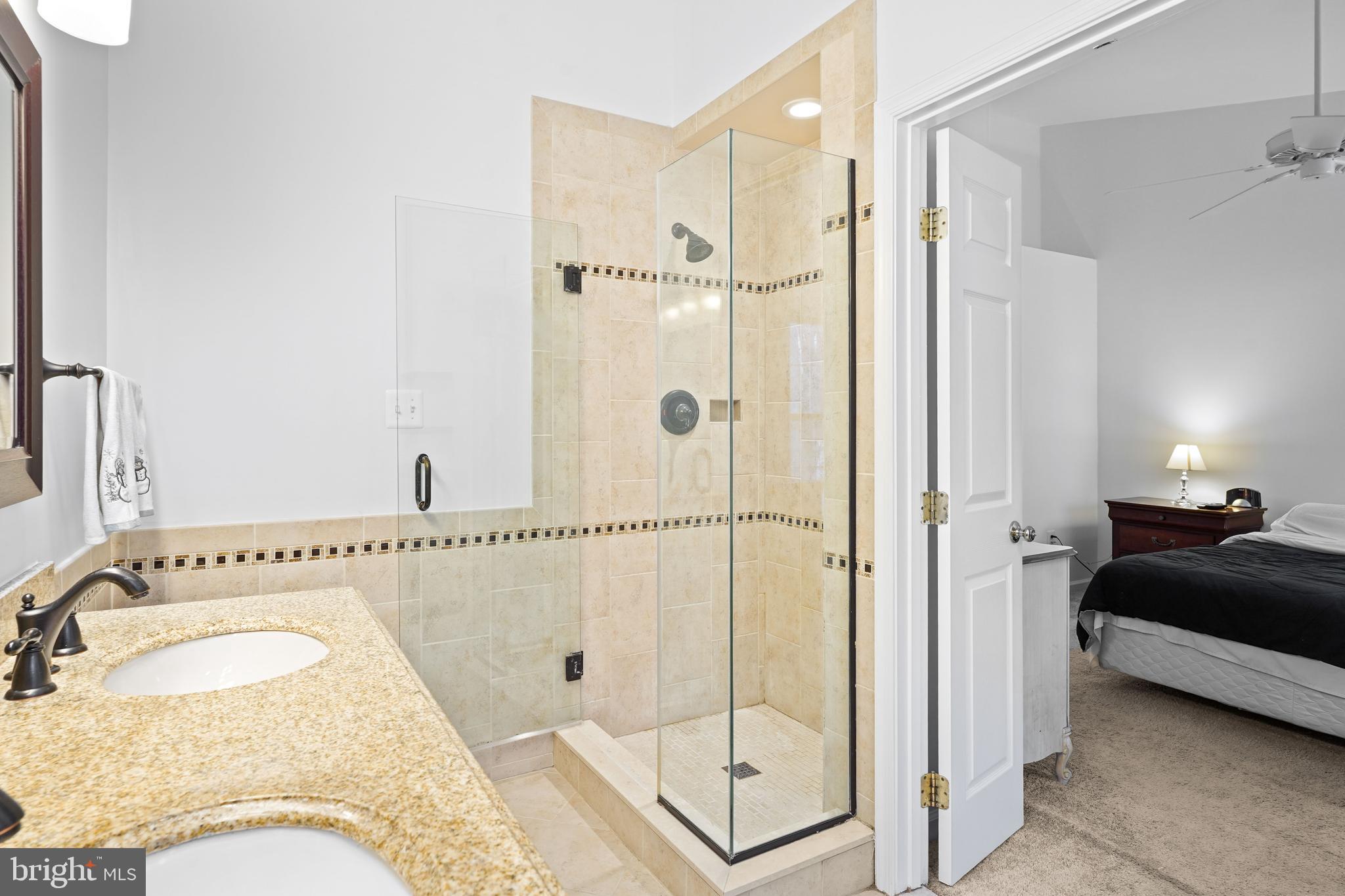 JAMES CREEK - Residential