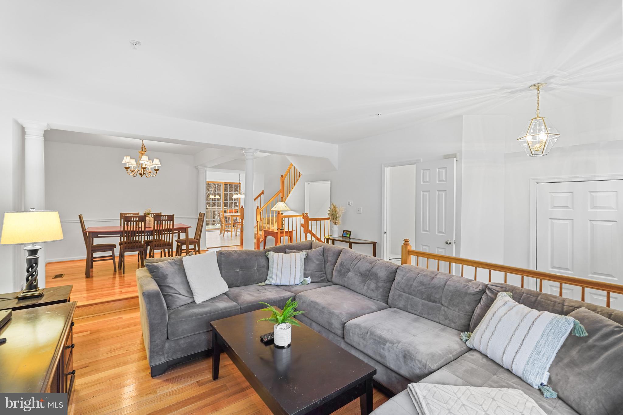 JAMES CREEK - Residential