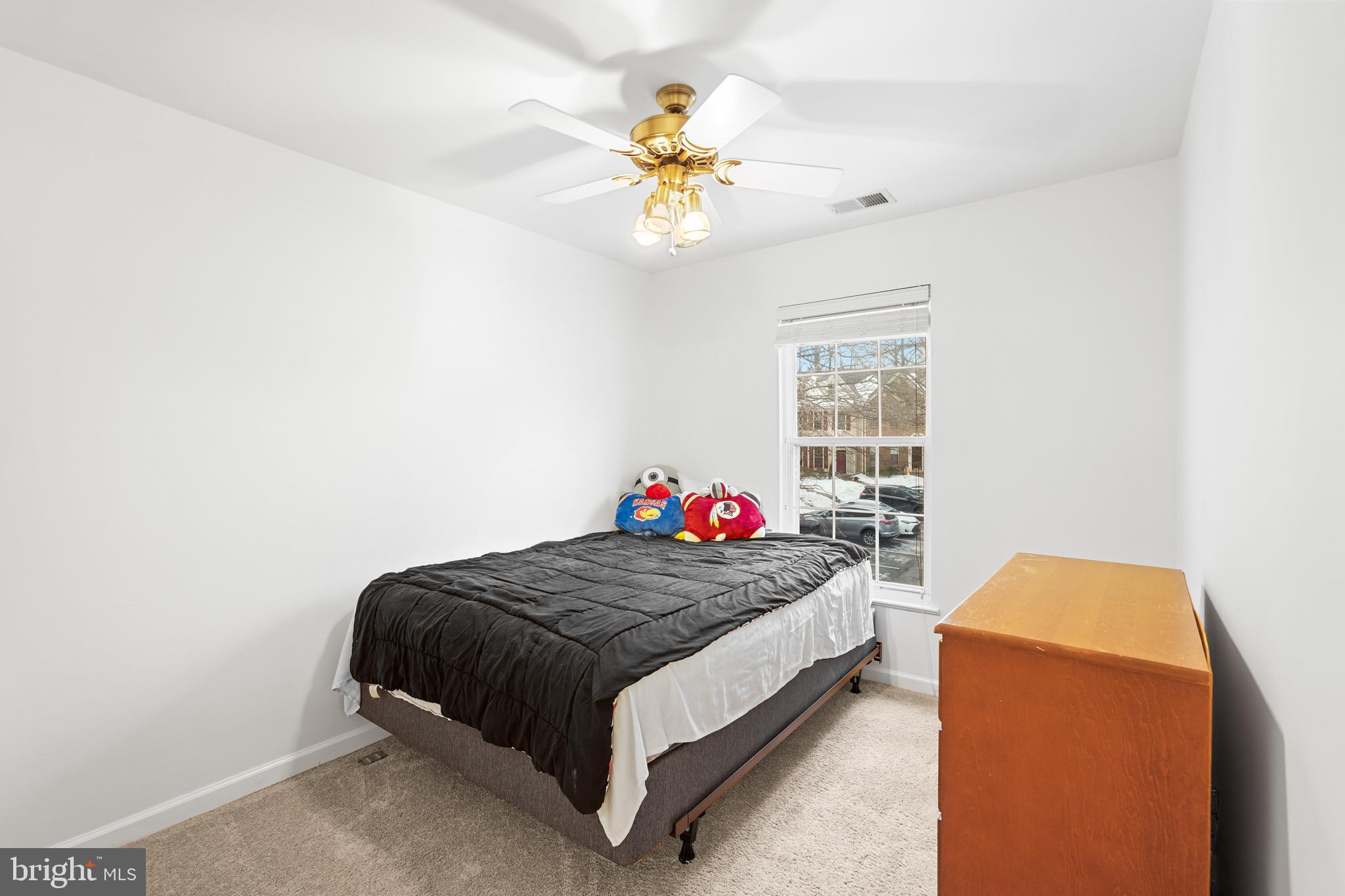 JAMES CREEK - Residential