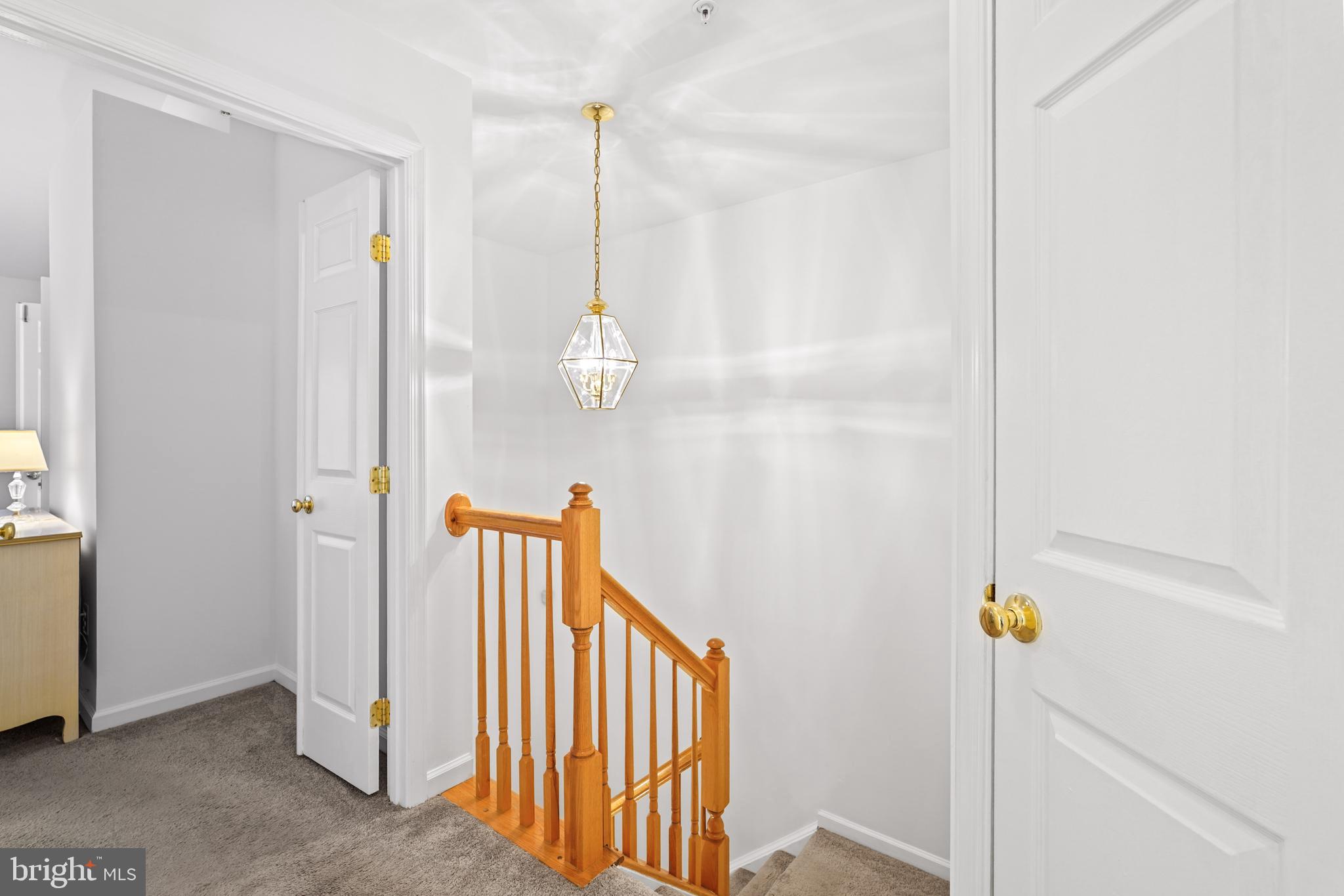 JAMES CREEK - Residential