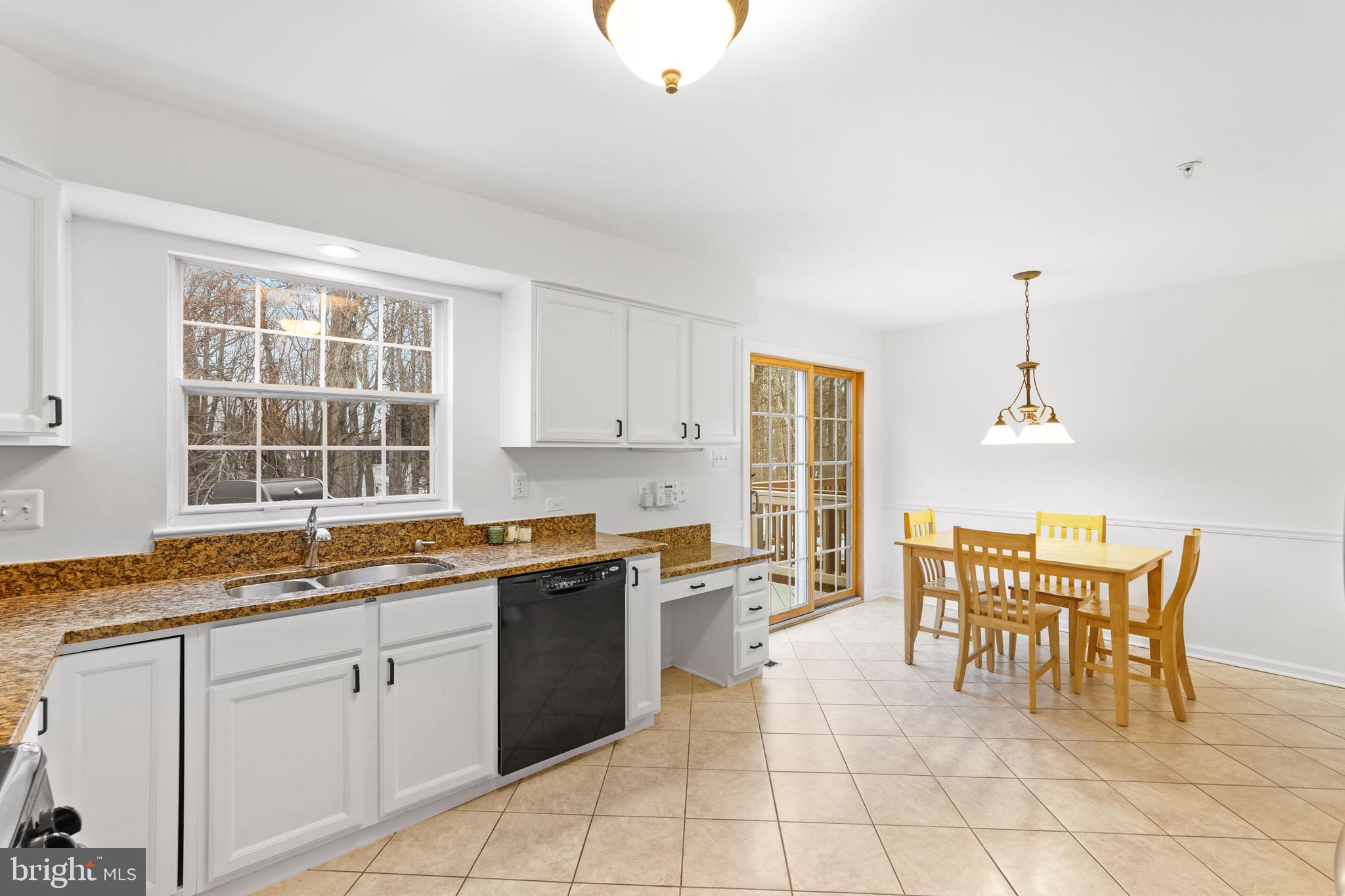 JAMES CREEK - Residential